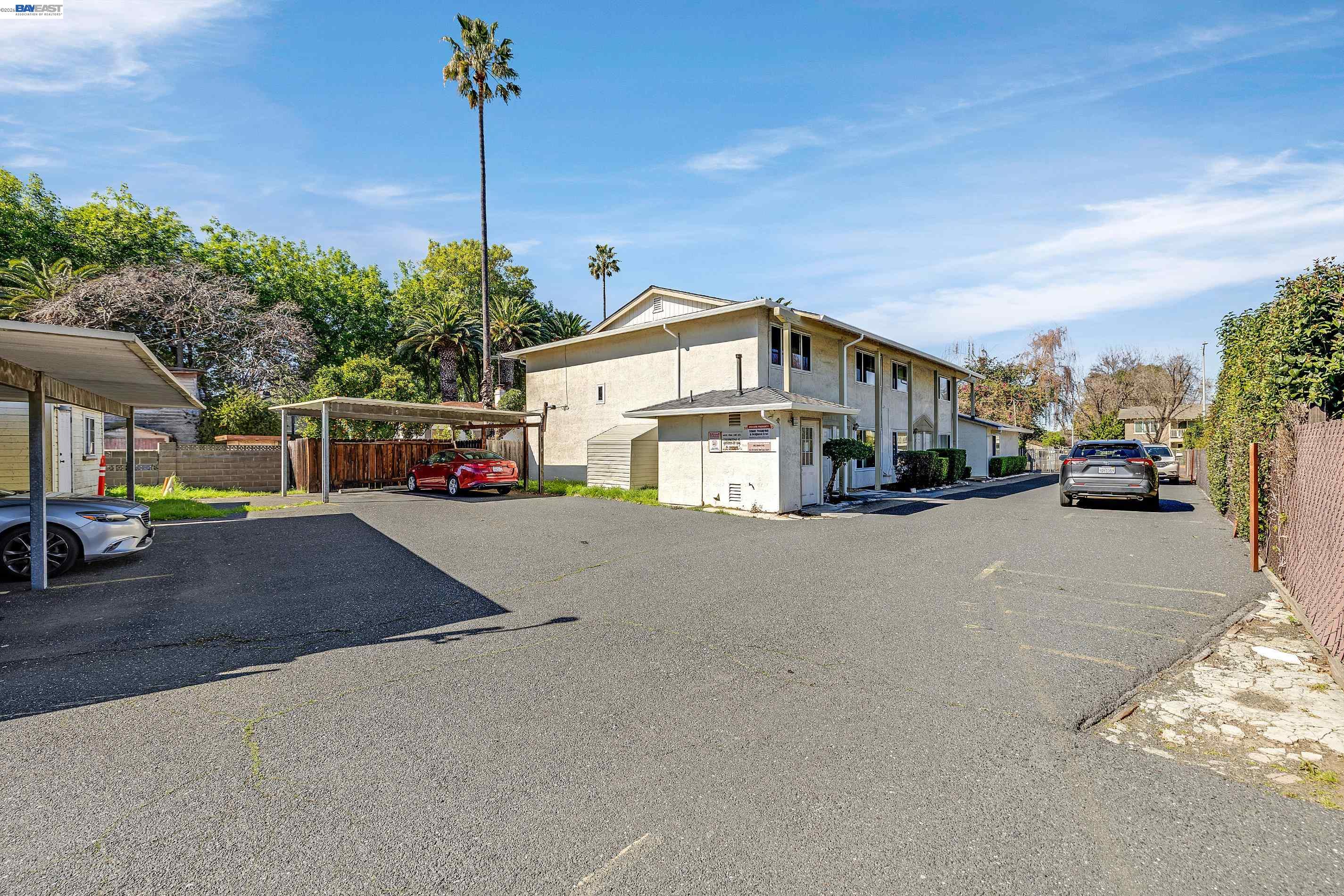 Detail Gallery Image 4 of 34 For 4560 Thornton Avenue, Fremont,  CA 94536-5657 - – Beds | – Baths