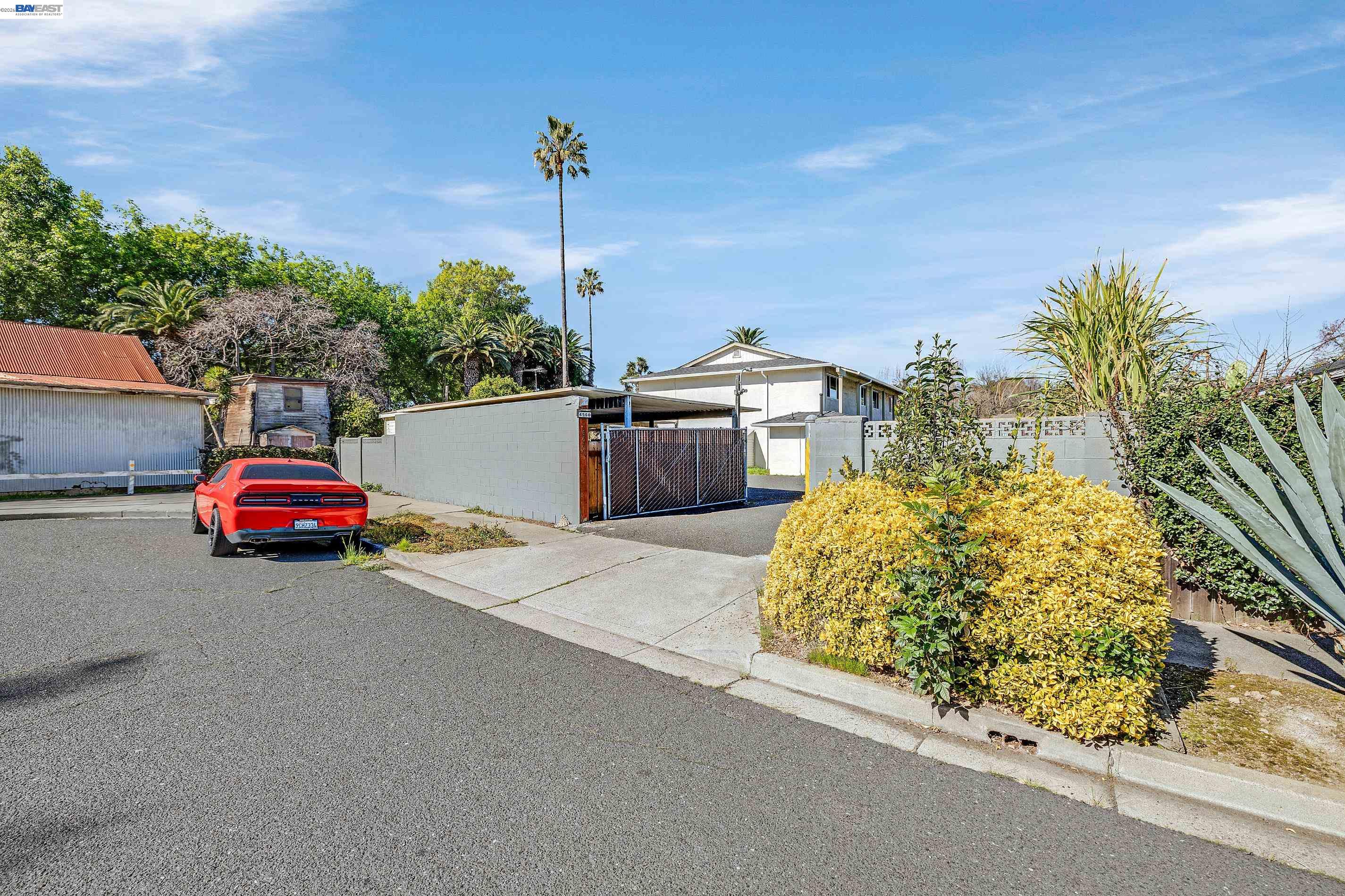 Detail Gallery Image 6 of 34 For 4560 Thornton Avenue, Fremont,  CA 94536-5657 - – Beds | – Baths