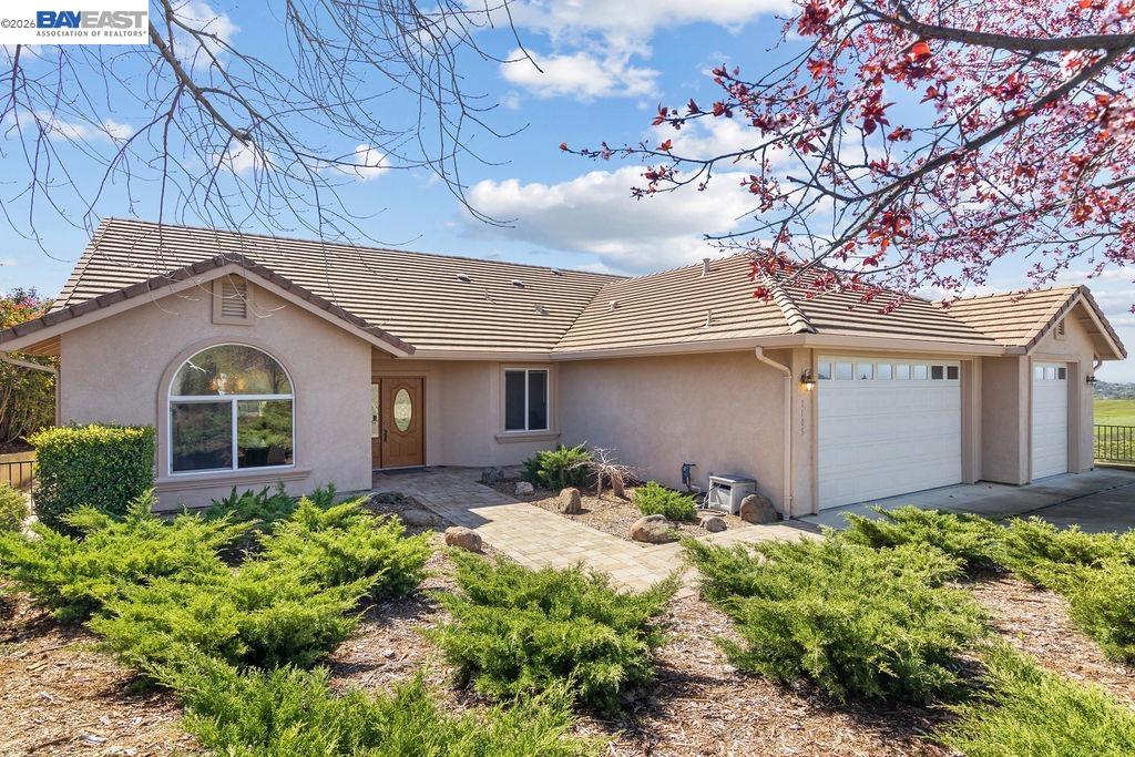 Detail Gallery Image 2 of 52 For 1105 Paradise Peak Rd, Valley Springs,  CA 95252 - 4 Beds | 2 Baths