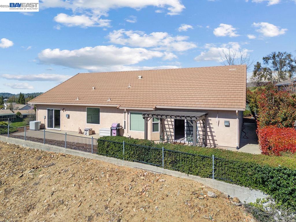 Detail Gallery Image 45 of 52 For 1105 Paradise Peak Rd, Valley Springs,  CA 95252 - 4 Beds | 2 Baths