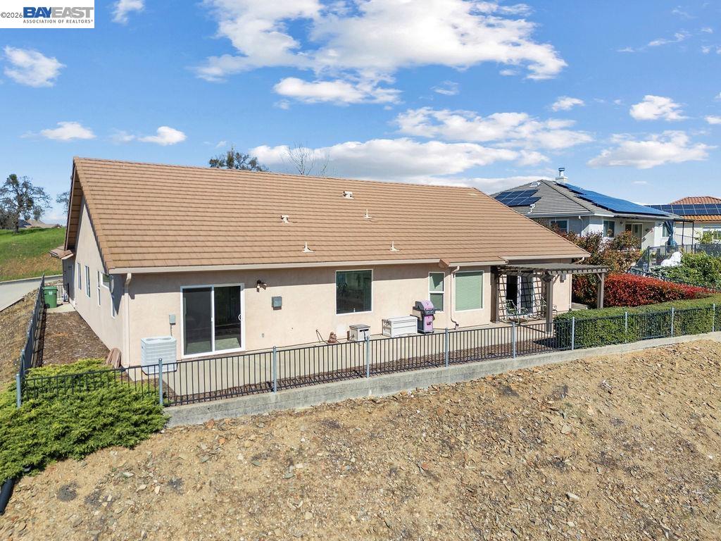 Detail Gallery Image 46 of 52 For 1105 Paradise Peak Rd, Valley Springs,  CA 95252 - 4 Beds | 2 Baths