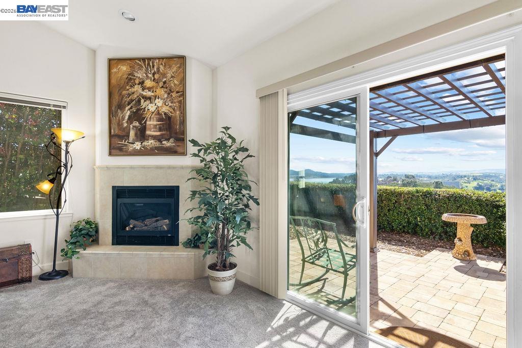 Detail Gallery Image 10 of 52 For 1105 Paradise Peak Rd, Valley Springs,  CA 95252 - 4 Beds | 2 Baths