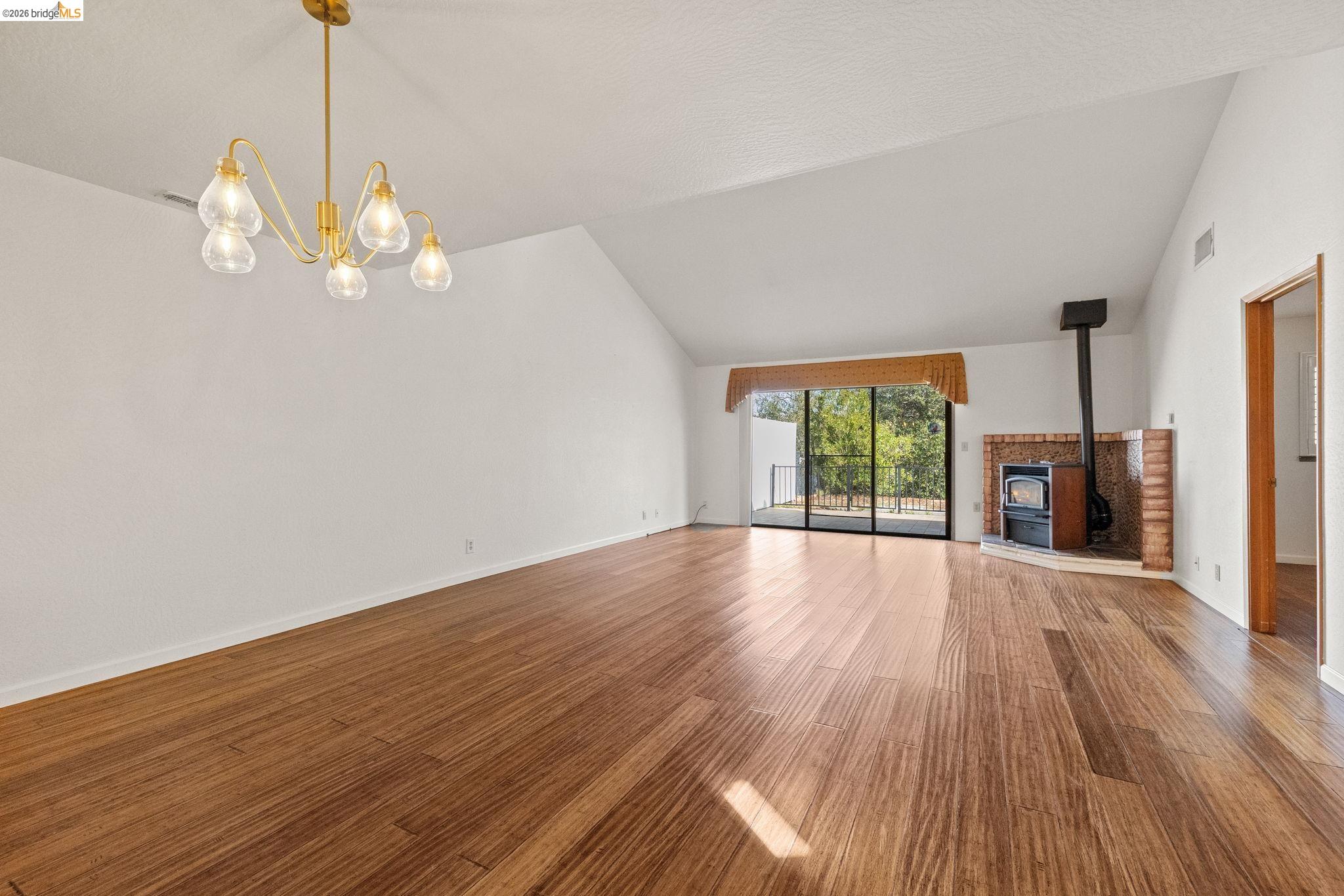 Detail Gallery Image 10 of 46 For 23686 Marble Quarry Rd #69,  Columbia,  CA 95310 - 3 Beds | 2/1 Baths