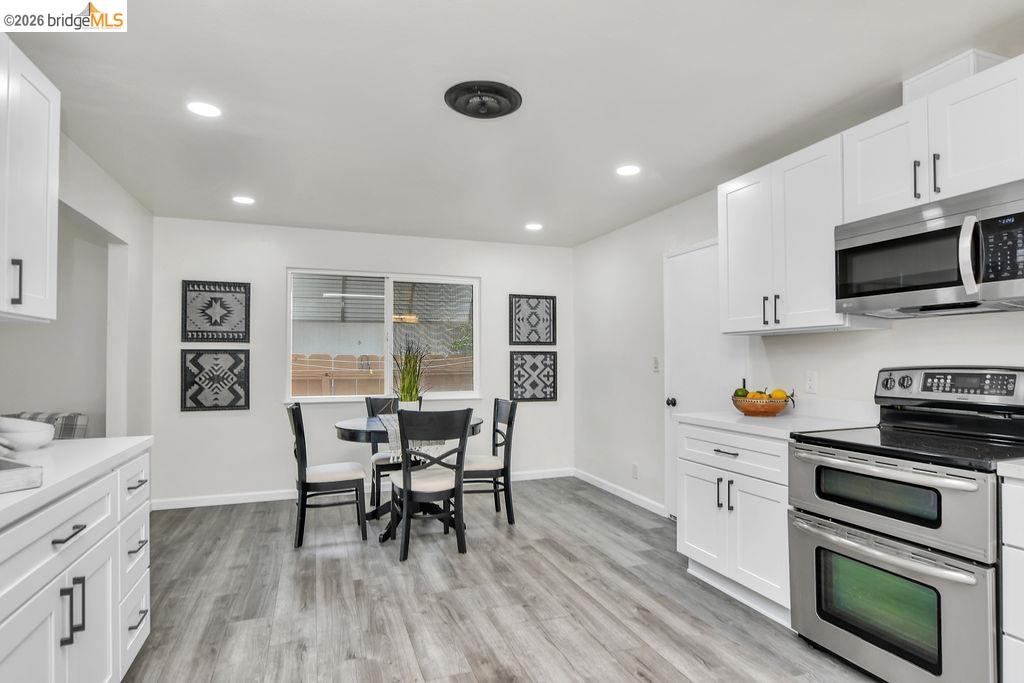 Detail Gallery Image 5 of 32 For 2734 Balboa Dr, Tracy,  CA 95376 - 3 Beds | 2 Baths