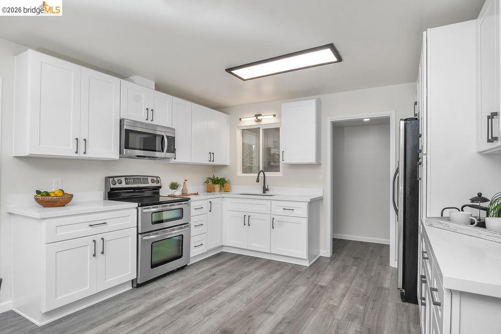 Detail Gallery Image 7 of 32 For 2734 Balboa Dr, Tracy,  CA 95376 - 3 Beds | 2 Baths