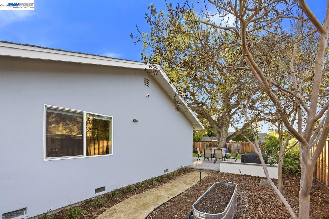 Detail Gallery Image 42 of 45 For 2124 Orion Ct, Livermore,  CA 94550 - 3 Beds | 2 Baths