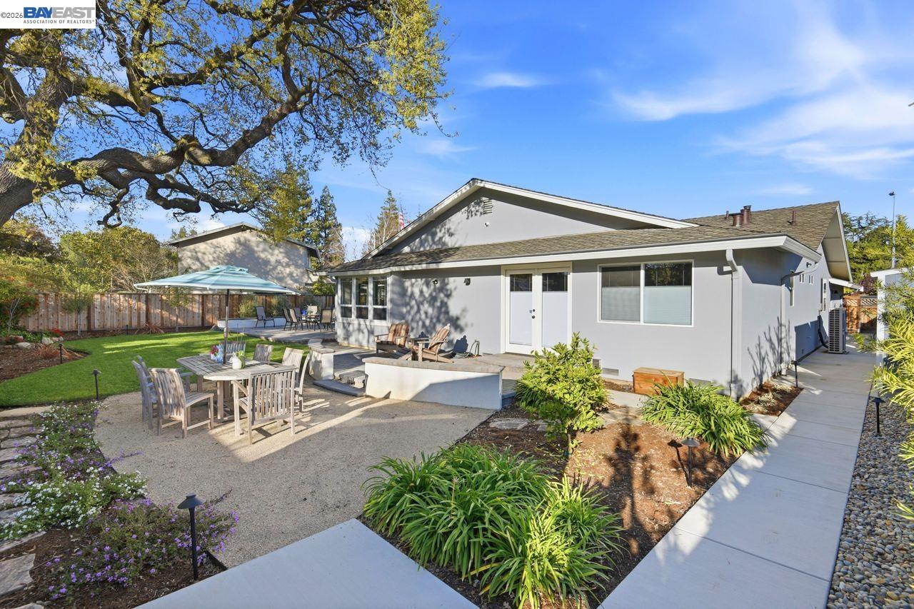 Detail Gallery Image 43 of 45 For 2124 Orion Ct, Livermore,  CA 94550 - 3 Beds | 2 Baths