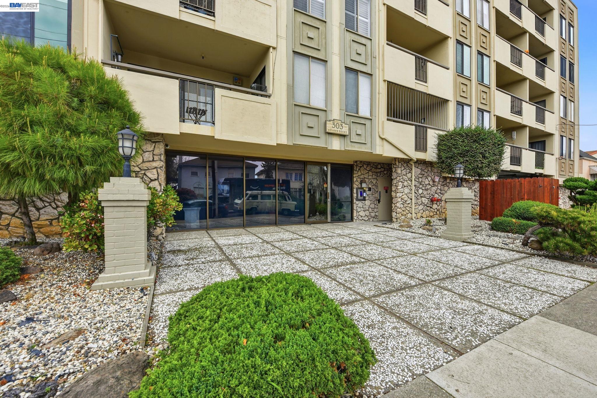 303 Adams St UNIT 301, Oakland, CA, 94610