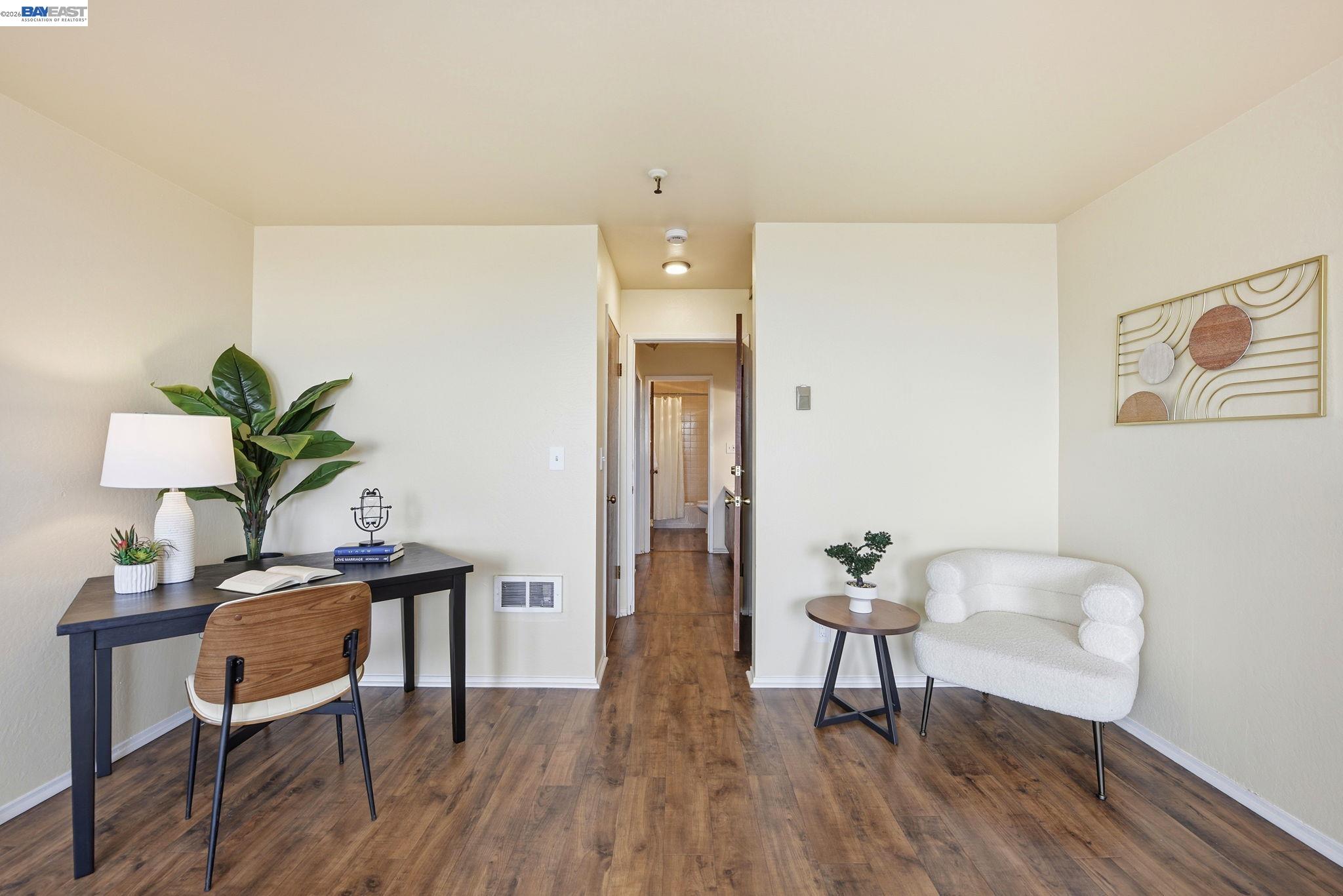 Photo #11: 41125347 Listing: Photo #11