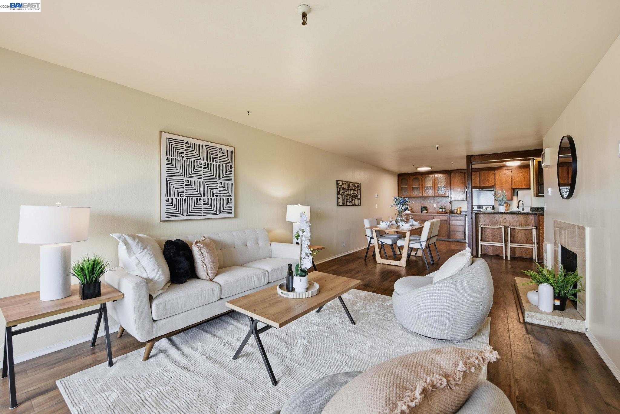 303 Adams St UNIT 301, Oakland, CA, 94610