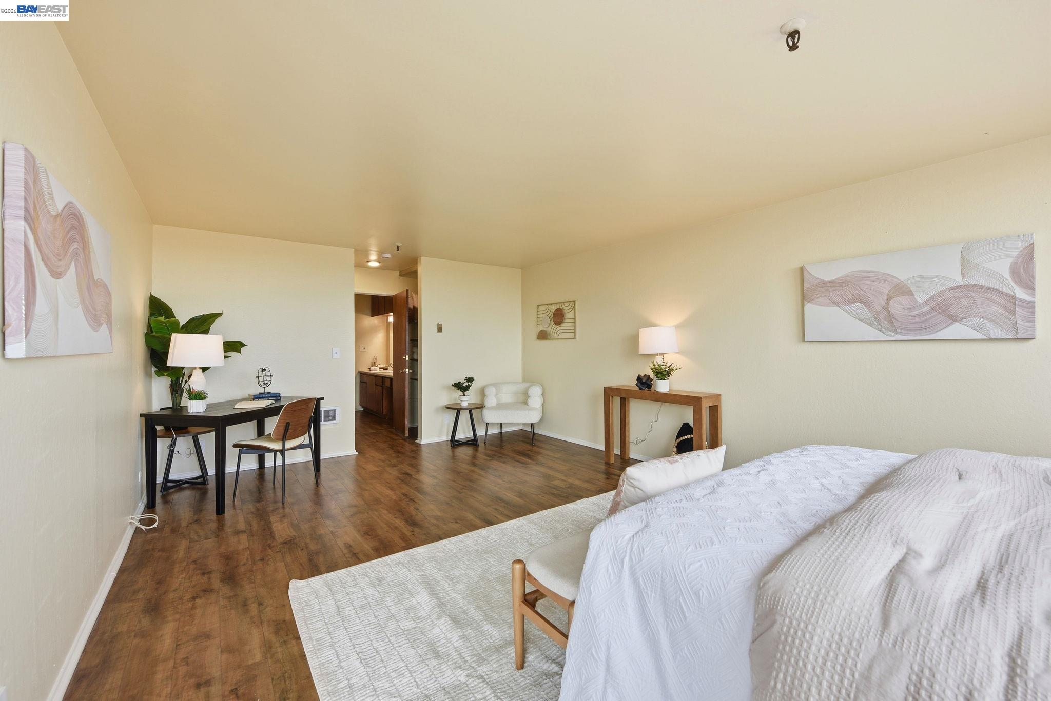 Photo #9: 41125347 Listing: Photo #9