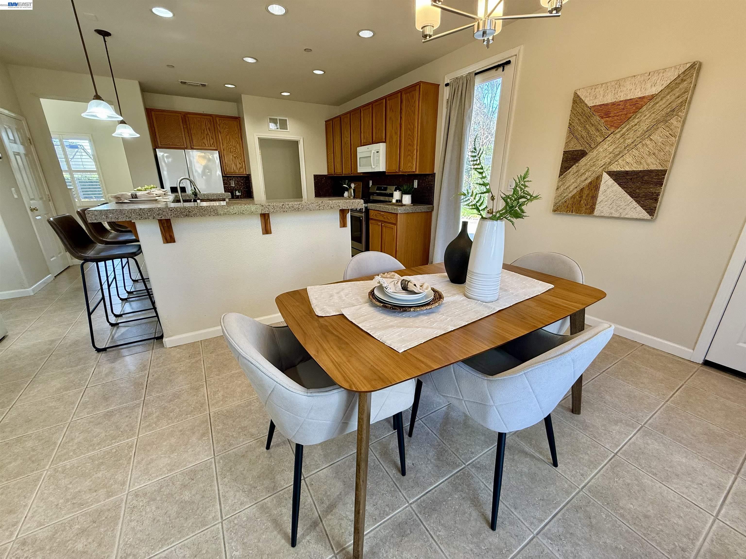 Detail Gallery Image 21 of 60 For 529 Chestnut St, Brentwood,  CA 94513 - 4 Beds | 2/1 Baths