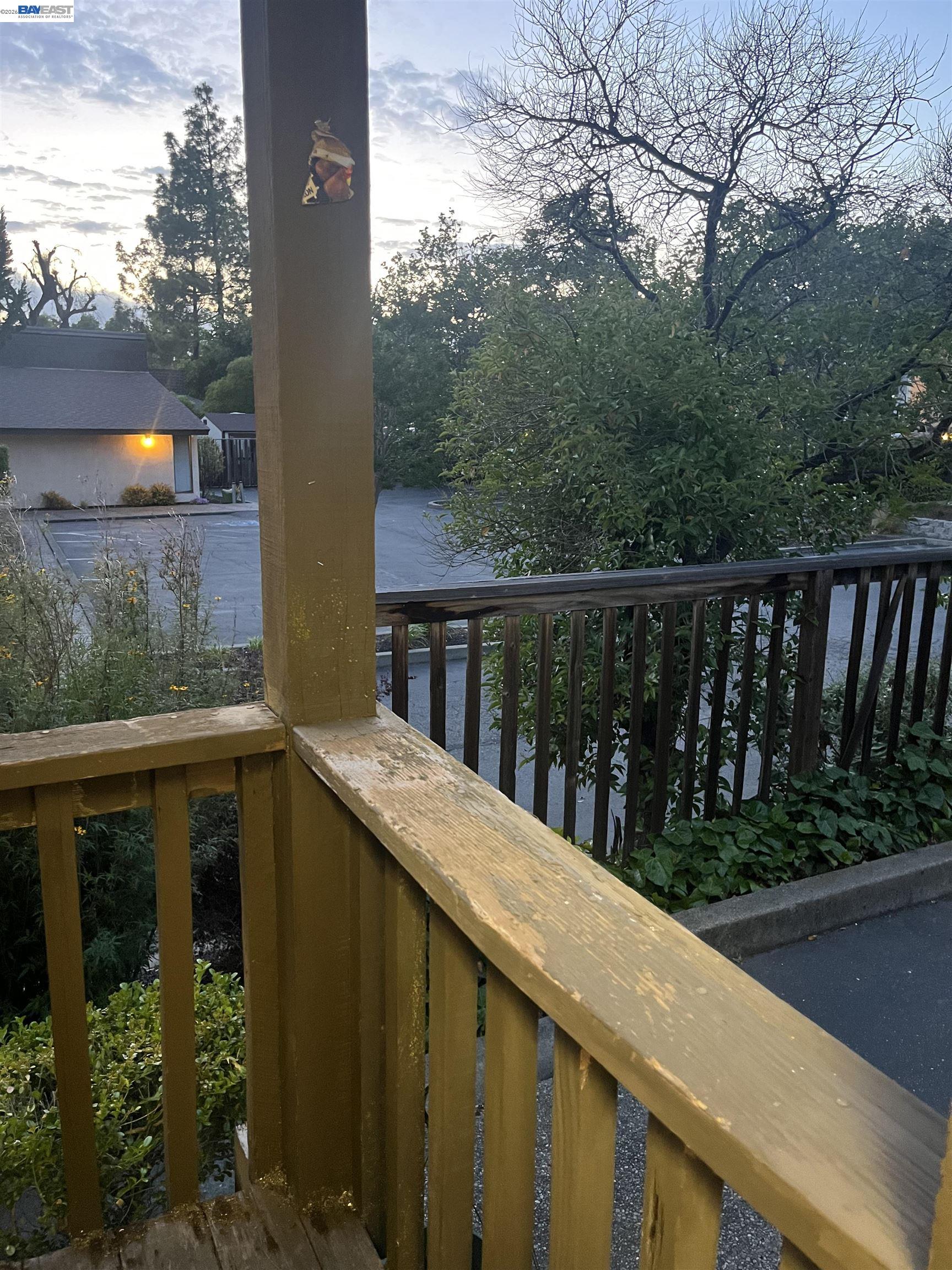 Detail Gallery Image 14 of 18 For 90 Mission Dr, Pleasanton,  CA 94566 - – Beds | – Baths