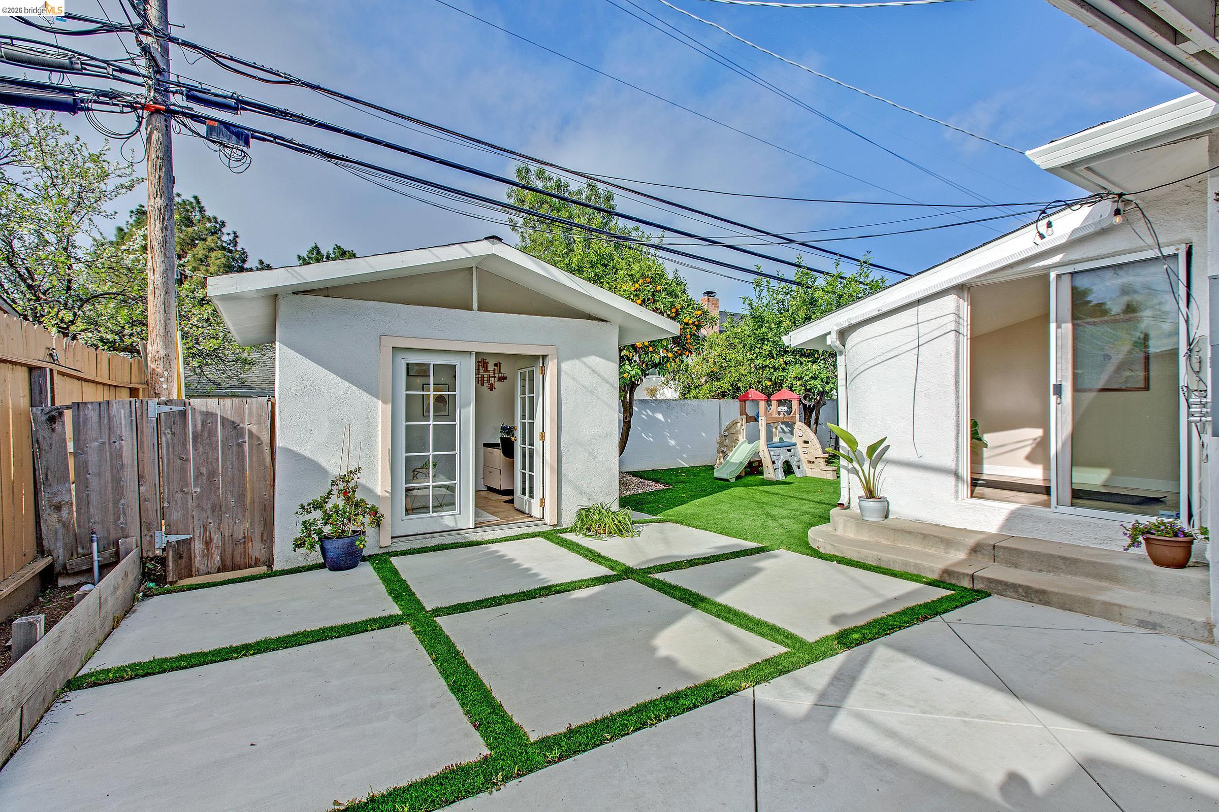 Detail Gallery Image 27 of 38 For 809 Gridley St, San Jose,  CA 95127 - 4 Beds | 2 Baths
