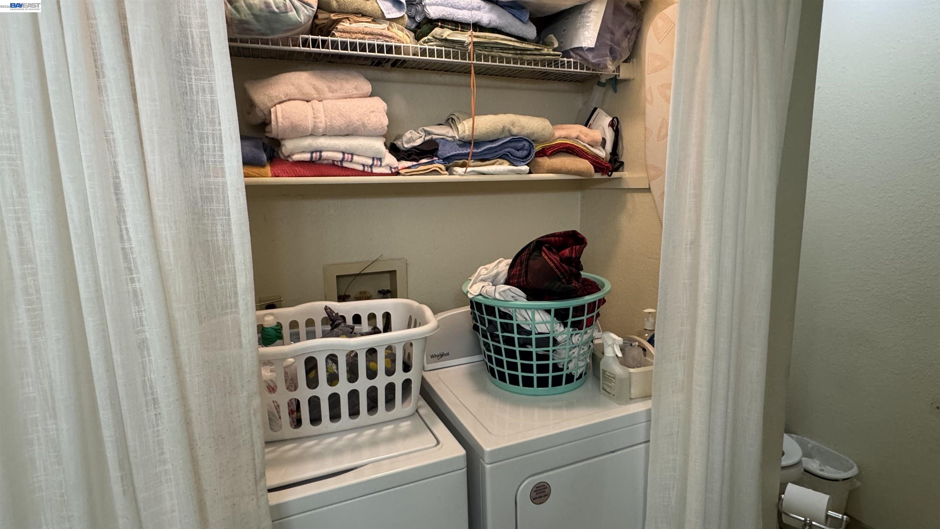 Detail Gallery Image 13 of 20 For #D,  Newark,  CA 94560 - 2 Beds | 1 Baths