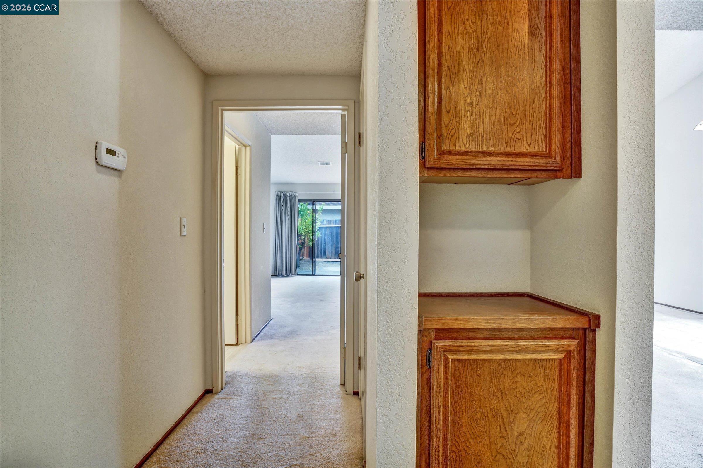 1286 Clarke Ln, Alameda, CA, 94502