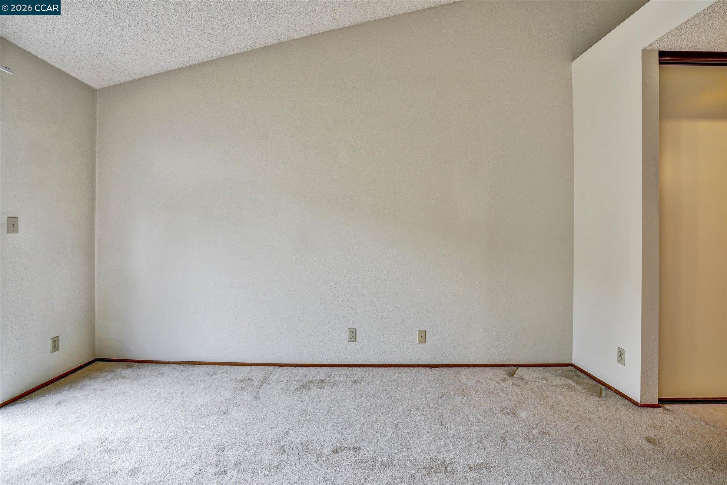 1286 Clarke Ln, Alameda, CA, 94502