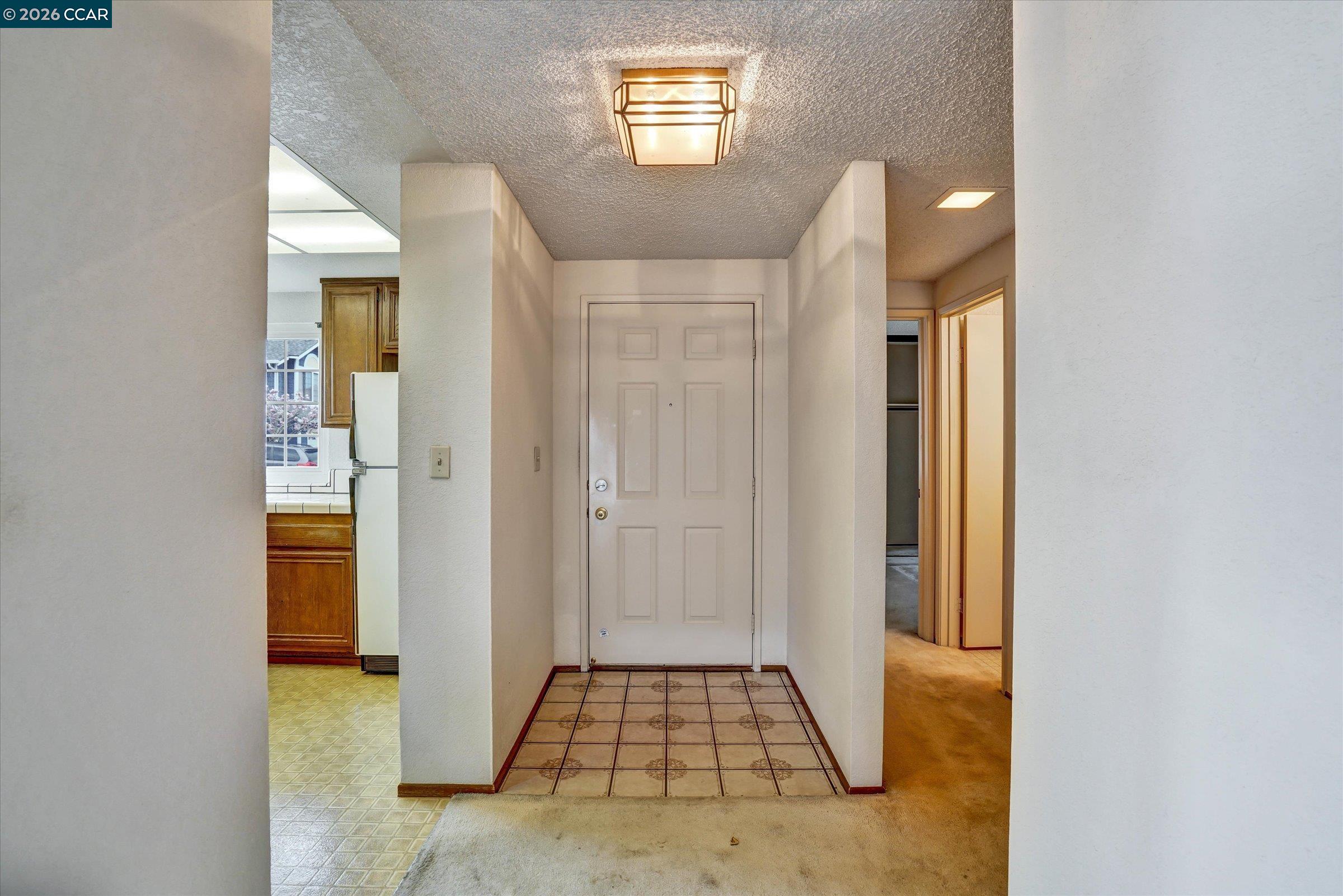 1286 Clarke Ln, Alameda, CA, 94502