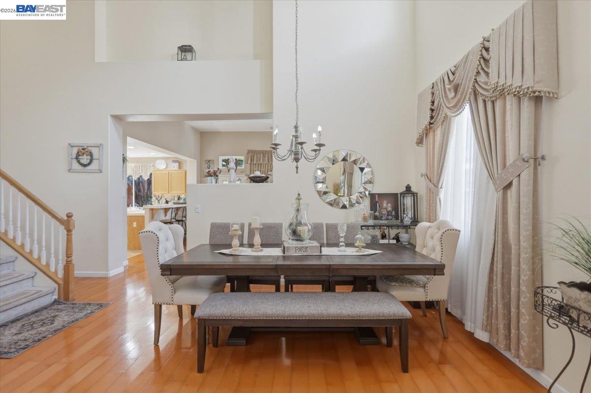 Detail Gallery Image 15 of 60 For 2248 Golden Leaf Ln., Tracy,  CA 95377 - 4 Beds | 3 Baths