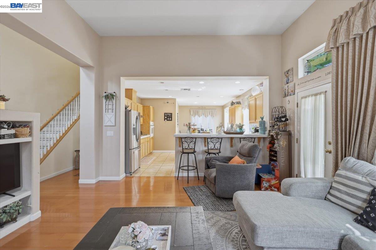 Detail Gallery Image 25 of 60 For 2248 Golden Leaf Ln., Tracy,  CA 95377 - 4 Beds | 3 Baths