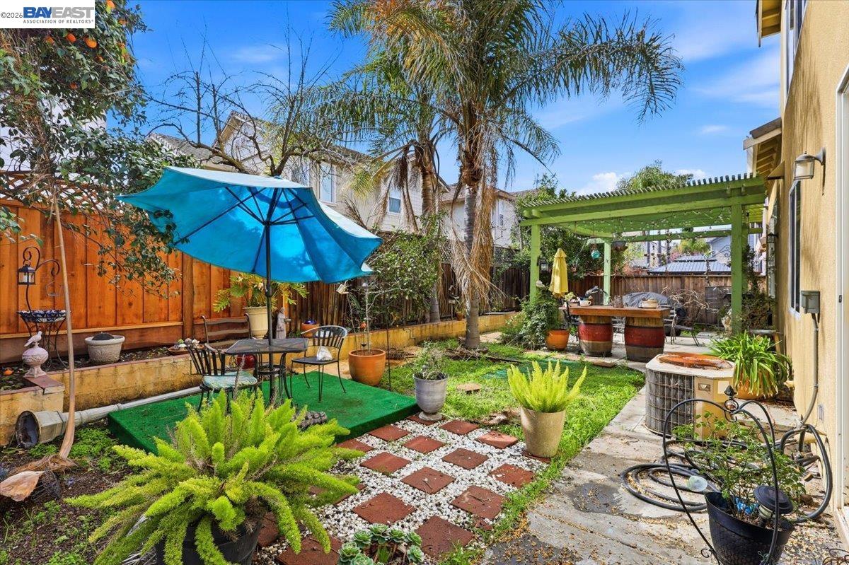 Detail Gallery Image 50 of 60 For 2248 Golden Leaf Ln., Tracy,  CA 95377 - 4 Beds | 3 Baths