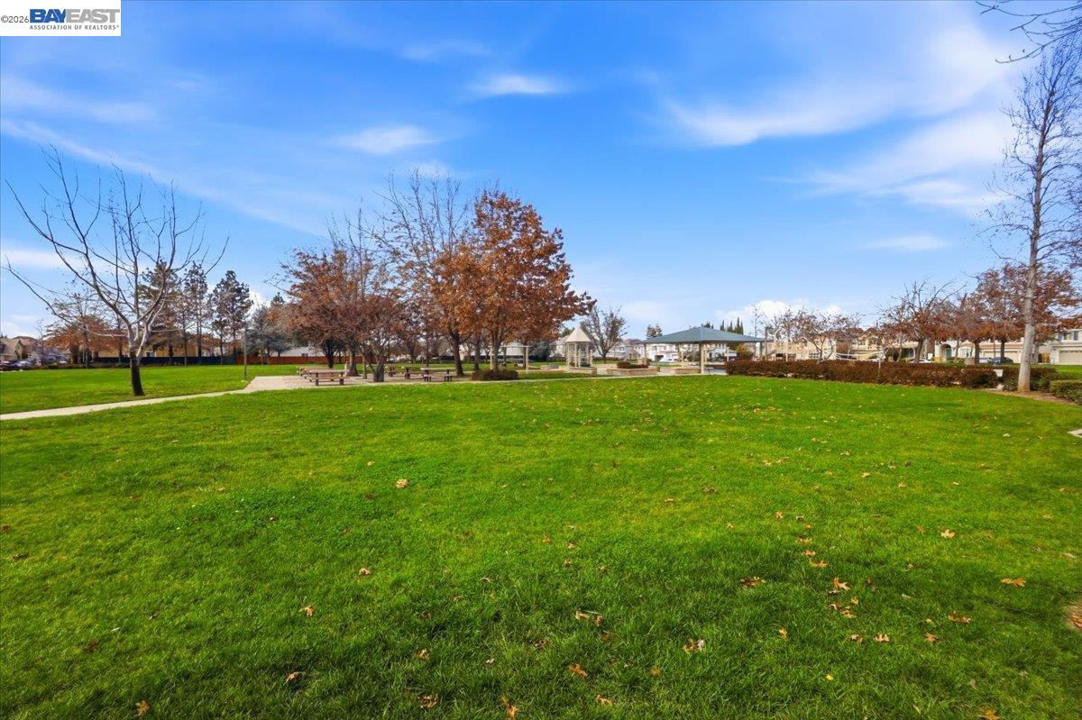 Detail Gallery Image 55 of 60 For 2248 Golden Leaf Ln., Tracy,  CA 95377 - 4 Beds | 3 Baths