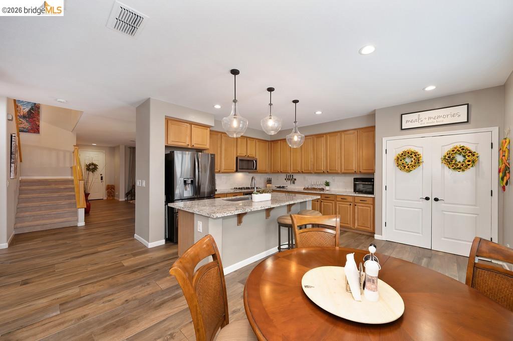 Detail Gallery Image 14 of 47 For 10914 Woodring Drive, Mather,  CA 95655-3071 - 5 Beds | 3 Baths