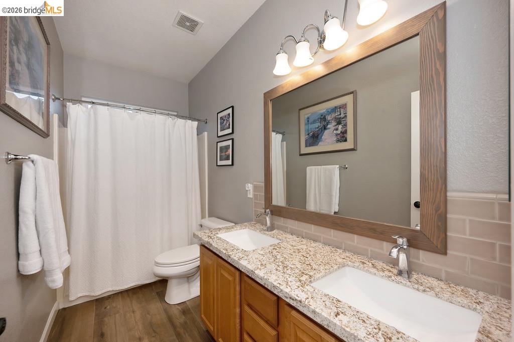 Detail Gallery Image 33 of 47 For 10914 Woodring Drive, Mather,  CA 95655-3071 - 5 Beds | 3 Baths