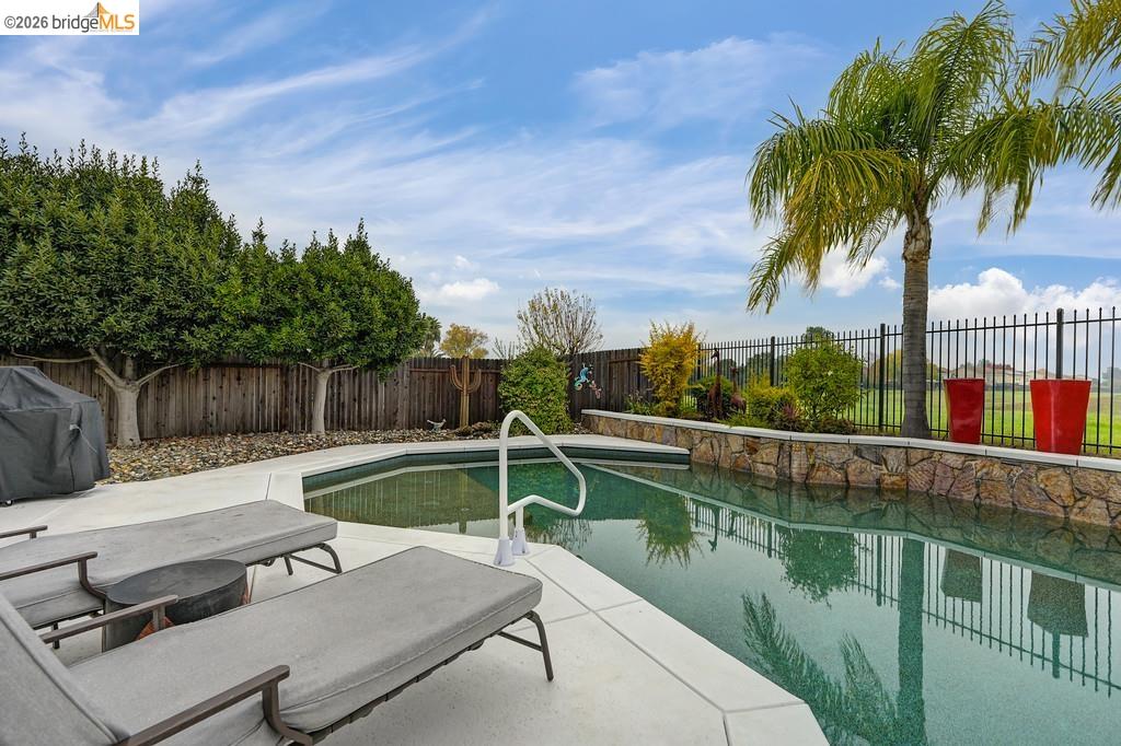 Detail Gallery Image 35 of 47 For 10914 Woodring Drive, Mather,  CA 95655-3071 - 5 Beds | 3 Baths