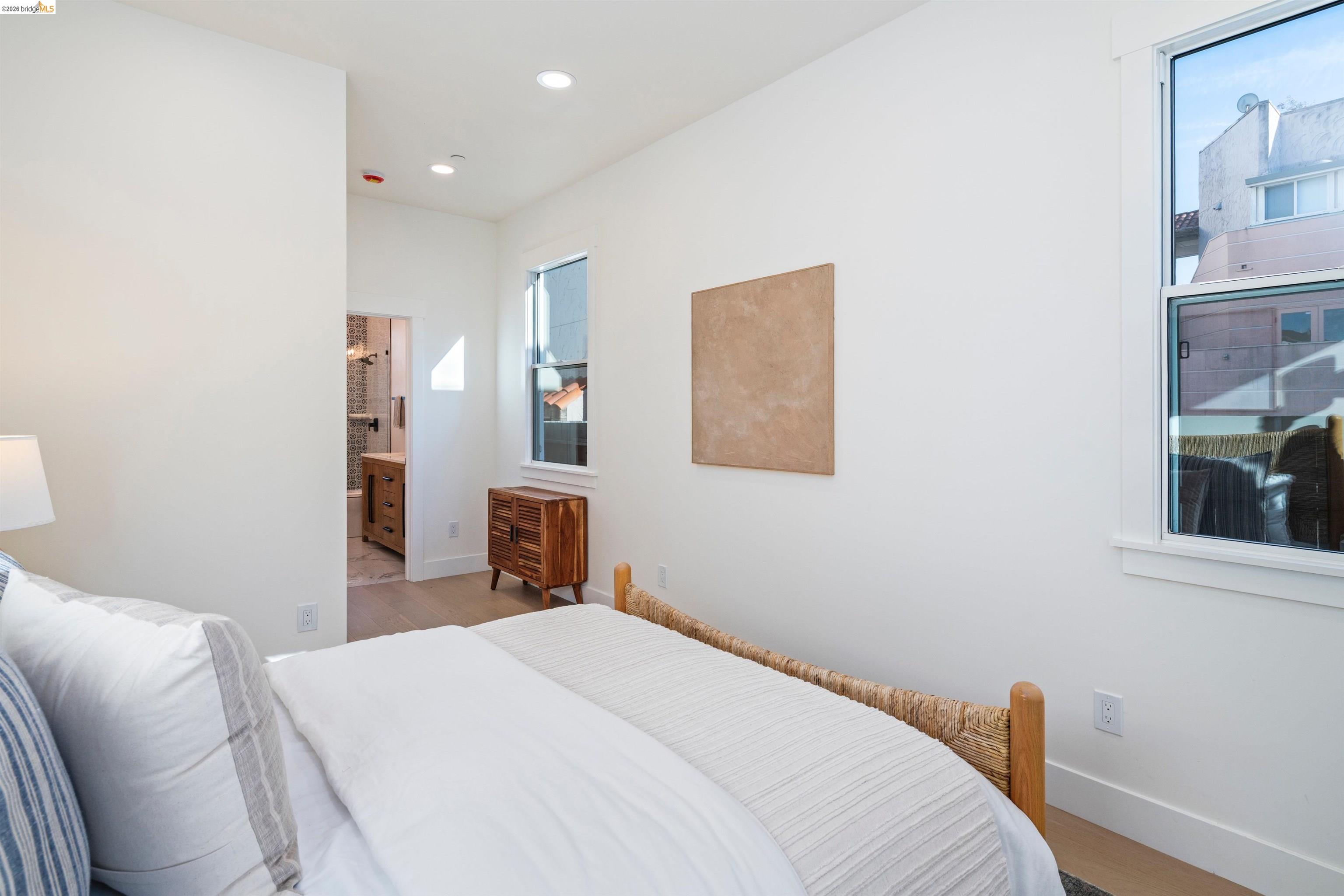 Detail Gallery Image 16 of 46 For 846 Adams St, Albany,  CA 94706 - – Beds | – Baths