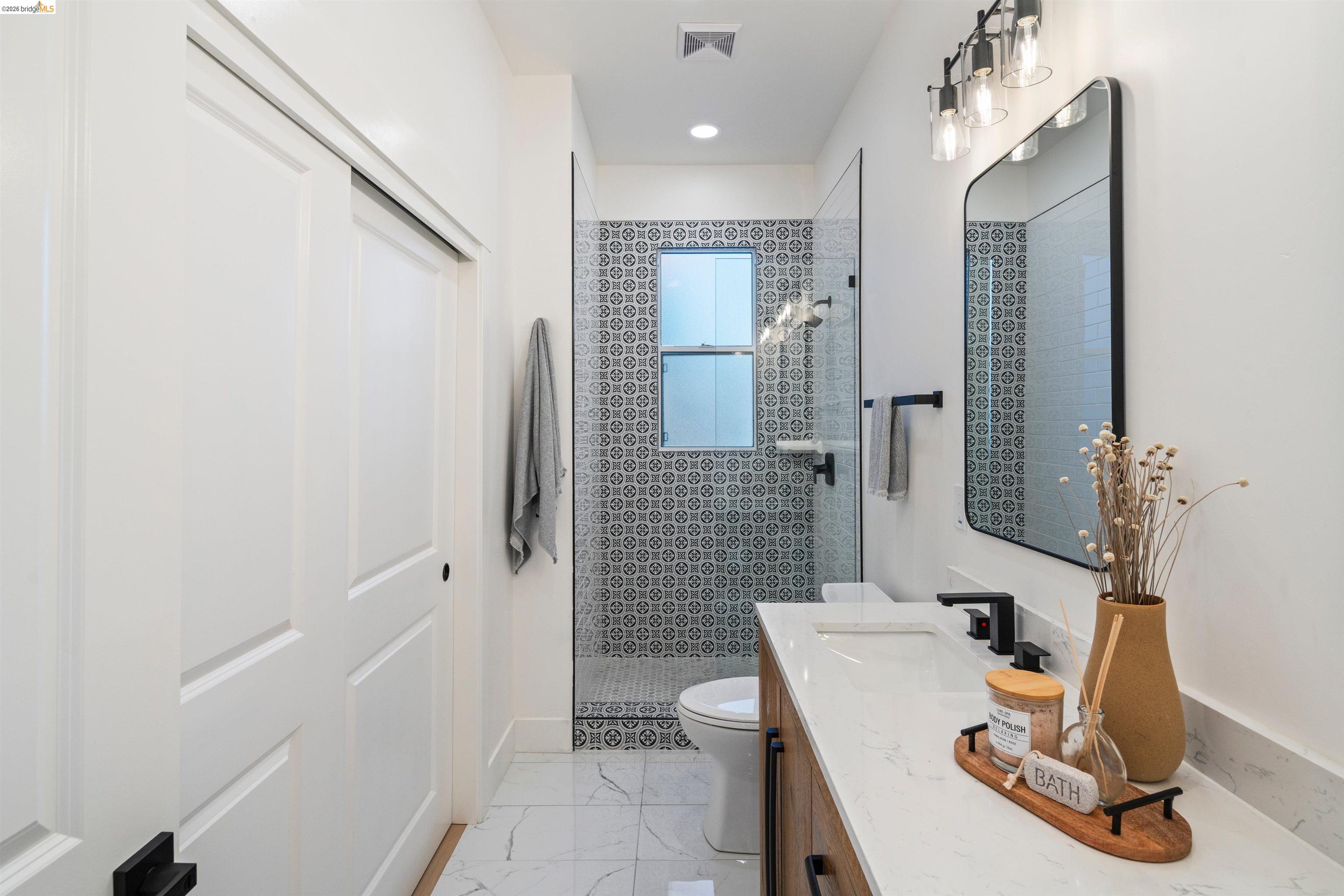 Detail Gallery Image 22 of 46 For 846 Adams St, Albany,  CA 94706 - – Beds | – Baths