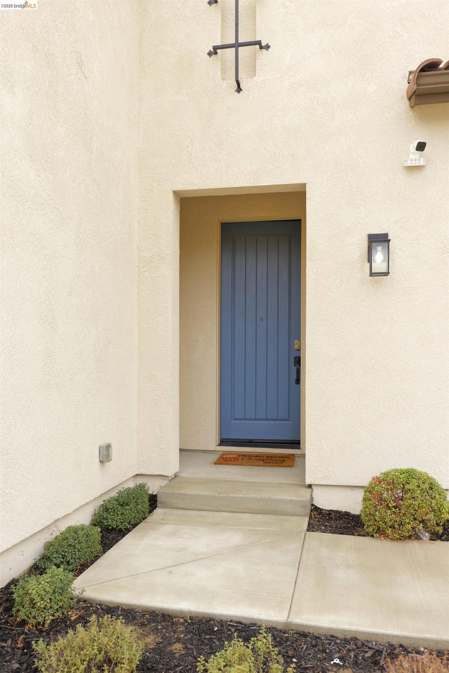 Detail Gallery Image 4 of 31 For 5506 Monte Vista Way, Antioch,  CA 94531 - 4 Beds | 3/1 Baths