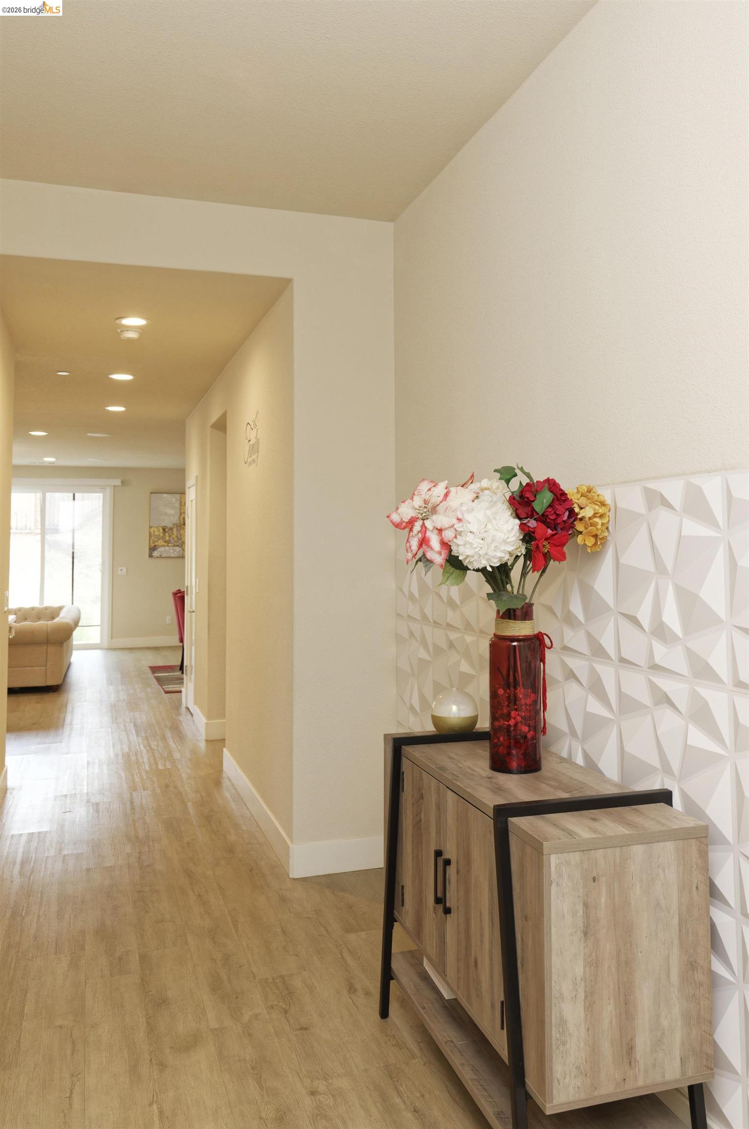 Detail Gallery Image 6 of 31 For 5506 Monte Vista Way, Antioch,  CA 94531 - 4 Beds | 3/1 Baths