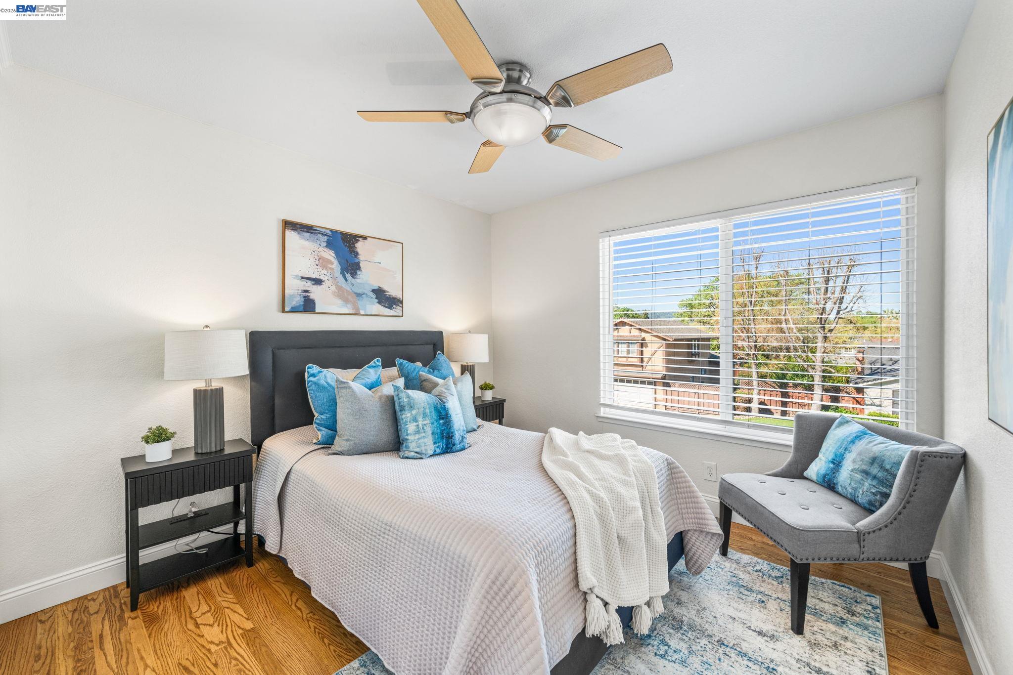 Detail Gallery Image 26 of 54 For 884 Bonita Ave, Pleasanton,  CA 94566 - 4 Beds | 2/1 Baths