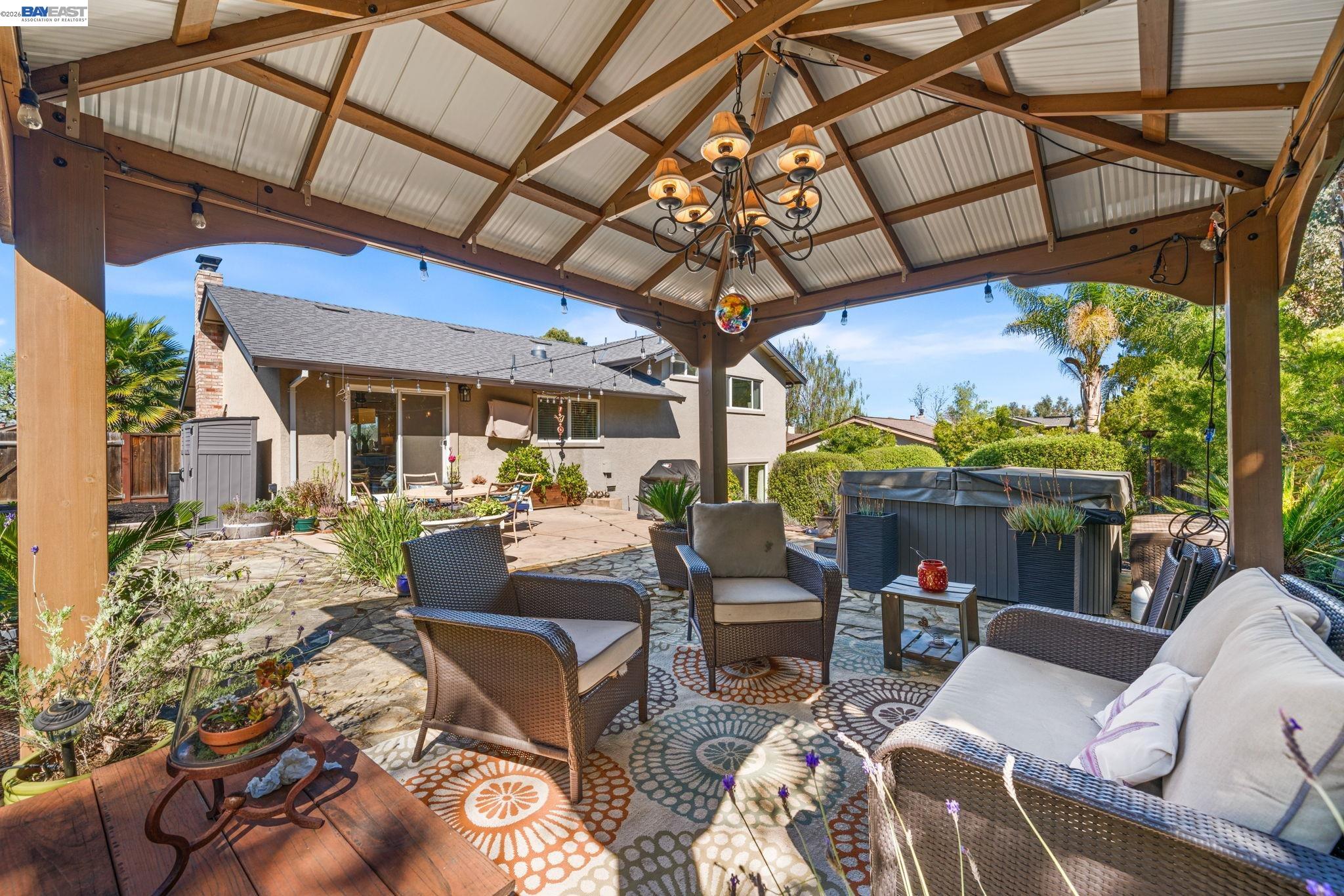 Detail Gallery Image 41 of 54 For 884 Bonita Ave, Pleasanton,  CA 94566 - 4 Beds | 2/1 Baths