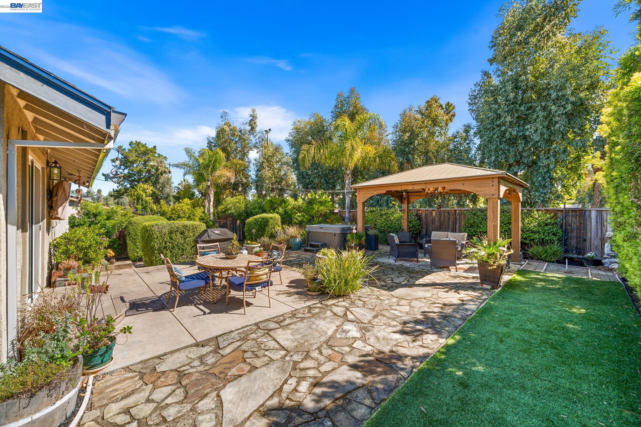 Detail Gallery Image 48 of 54 For 884 Bonita Ave, Pleasanton,  CA 94566 - 4 Beds | 2/1 Baths