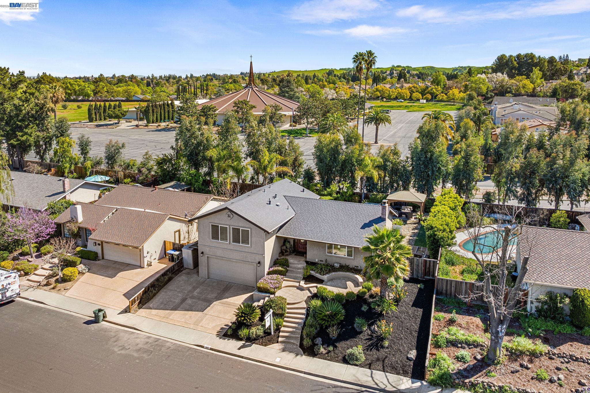 Detail Gallery Image 50 of 54 For 884 Bonita Ave, Pleasanton,  CA 94566 - 4 Beds | 2/1 Baths