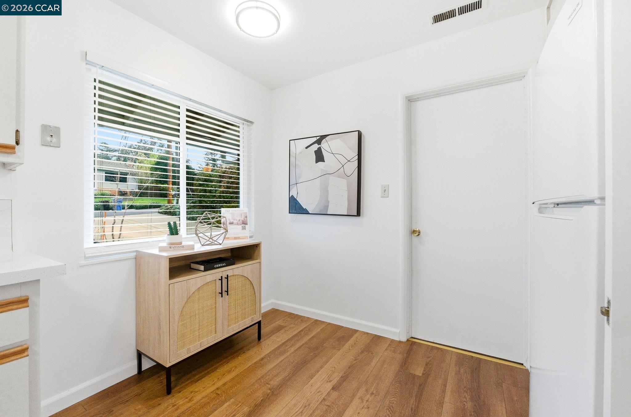 Detail Gallery Image 15 of 33 For 1356 El Curtola Blvd, Lafayette,  CA 94549 - 3 Beds | 2 Baths