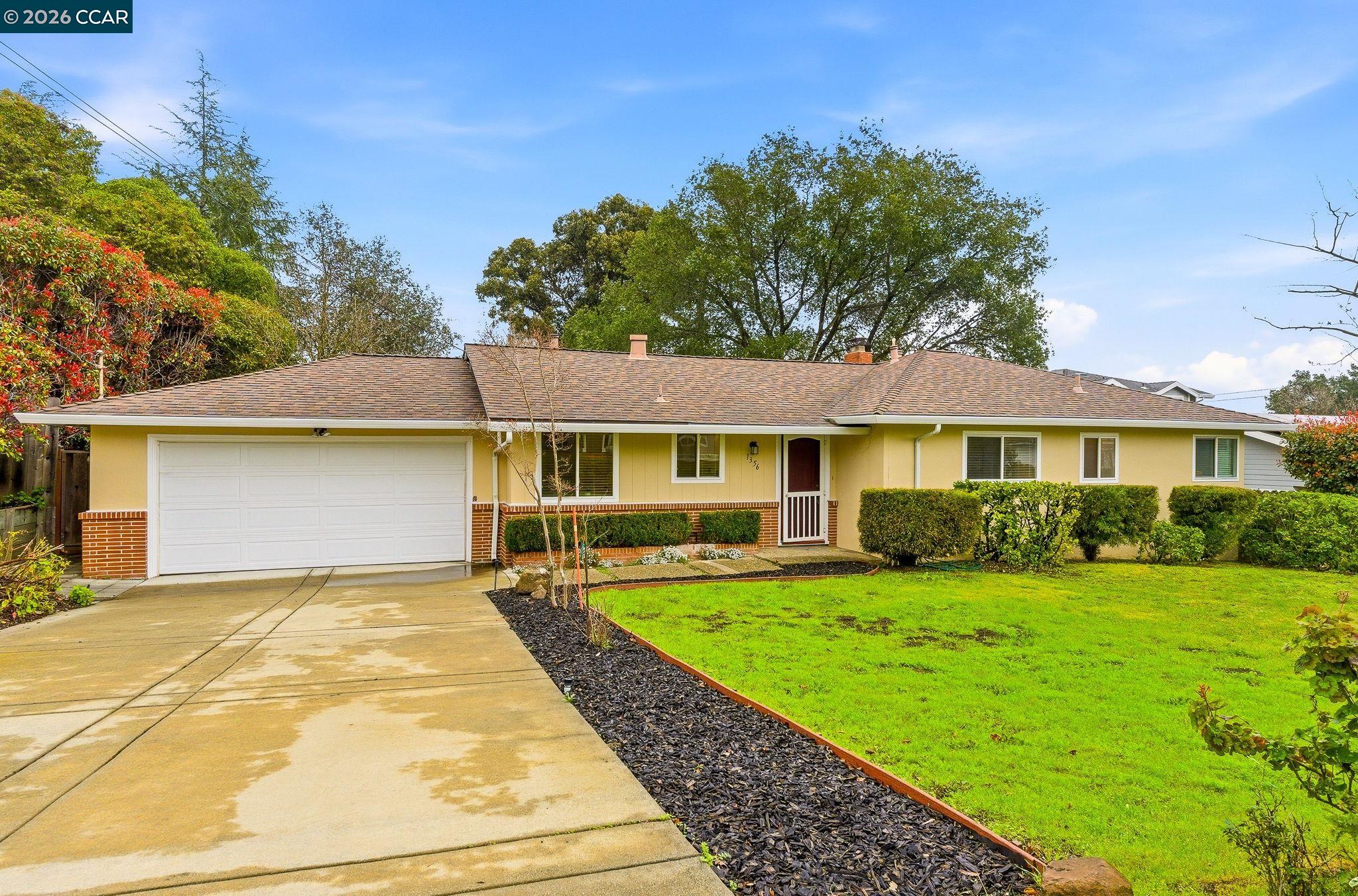 Detail Gallery Image 31 of 33 For 1356 El Curtola Blvd, Lafayette,  CA 94549 - 3 Beds | 2 Baths