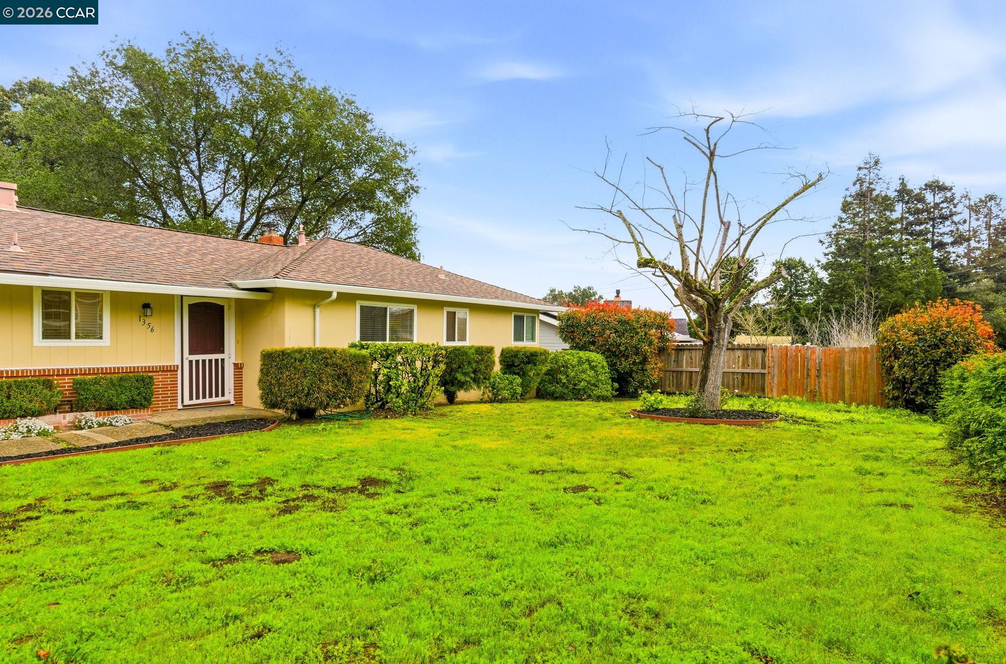 Detail Gallery Image 32 of 33 For 1356 El Curtola Blvd, Lafayette,  CA 94549 - 3 Beds | 2 Baths