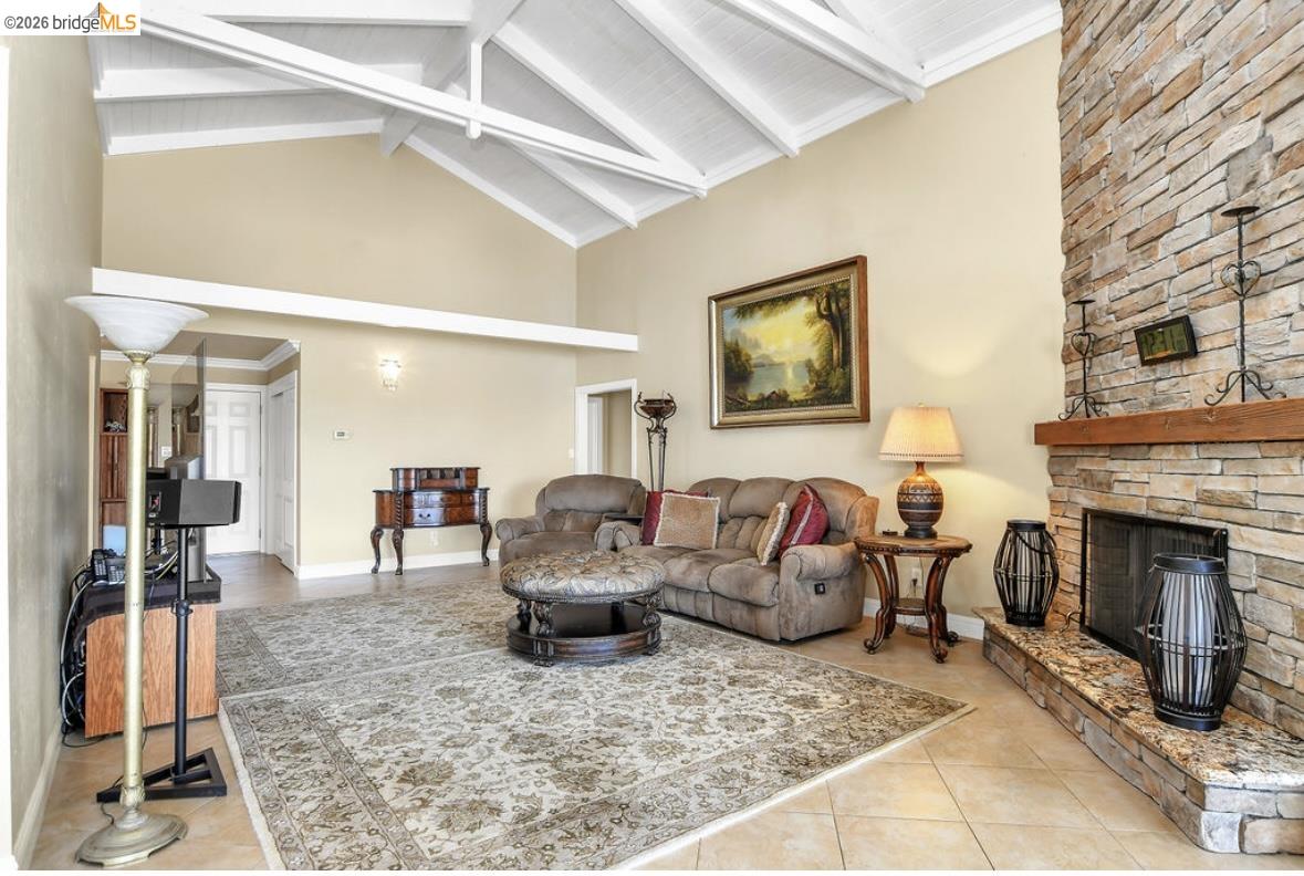 Detail Gallery Image 9 of 31 For 1056 Discovery Bay Blvd, Discovery Bay,  CA 94505 - 3 Beds | 2 Baths