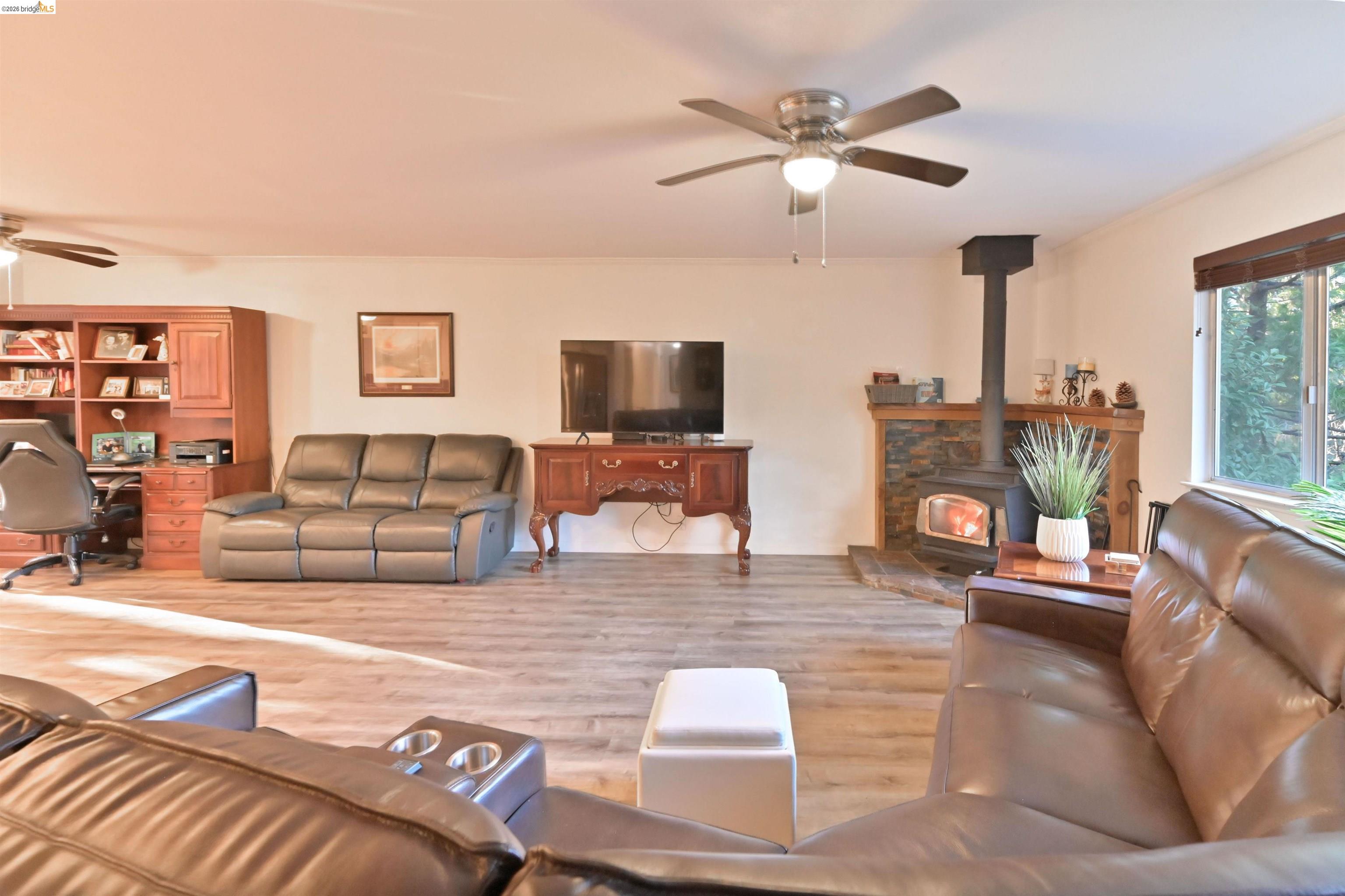 Detail Gallery Image 20 of 59 For 21410 Green Meadow Lane, Sonora,  CA 95370 - 3 Beds | 2 Baths