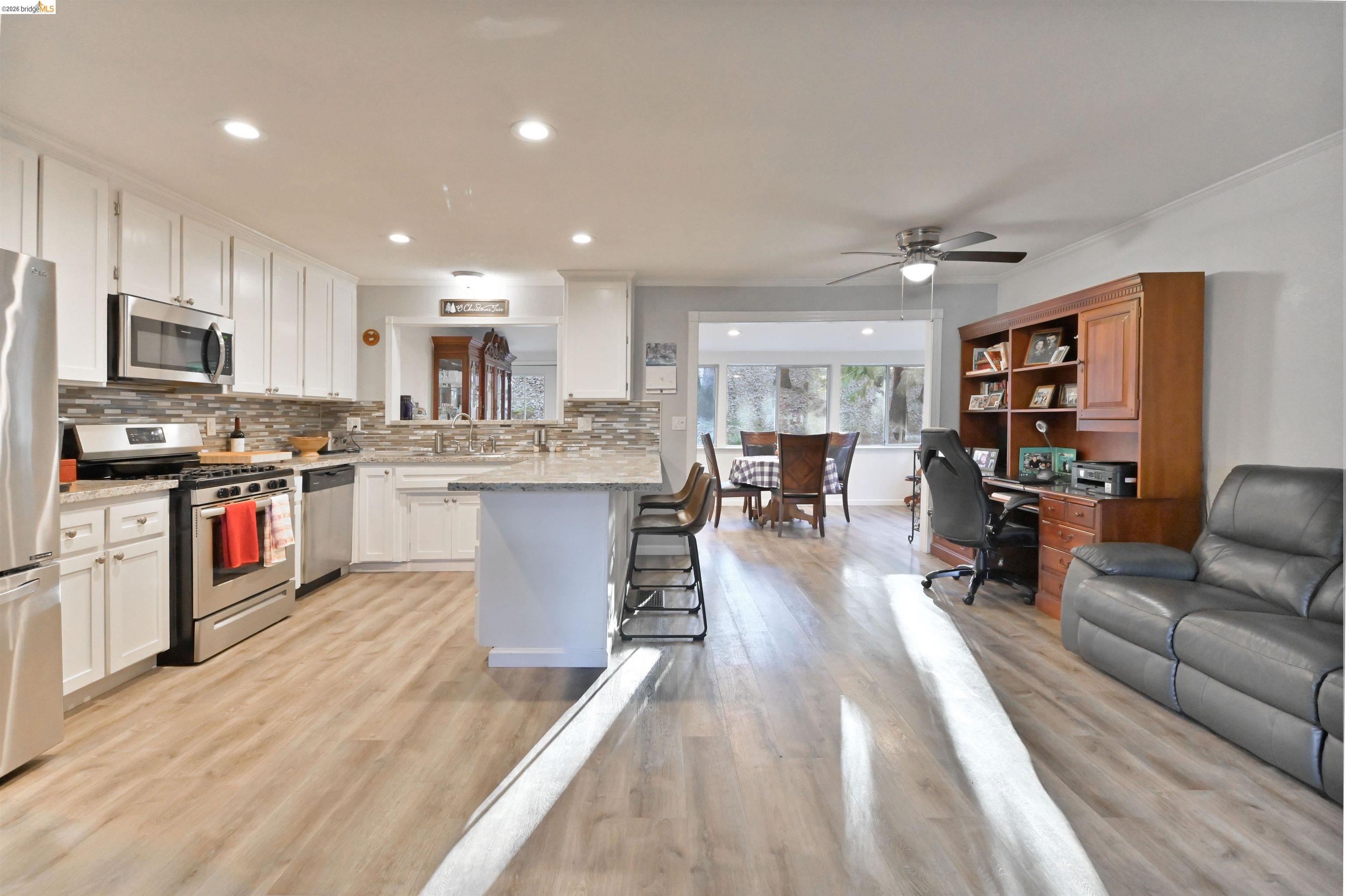 Detail Gallery Image 25 of 59 For 21410 Green Meadow Lane, Sonora,  CA 95370 - 3 Beds | 2 Baths