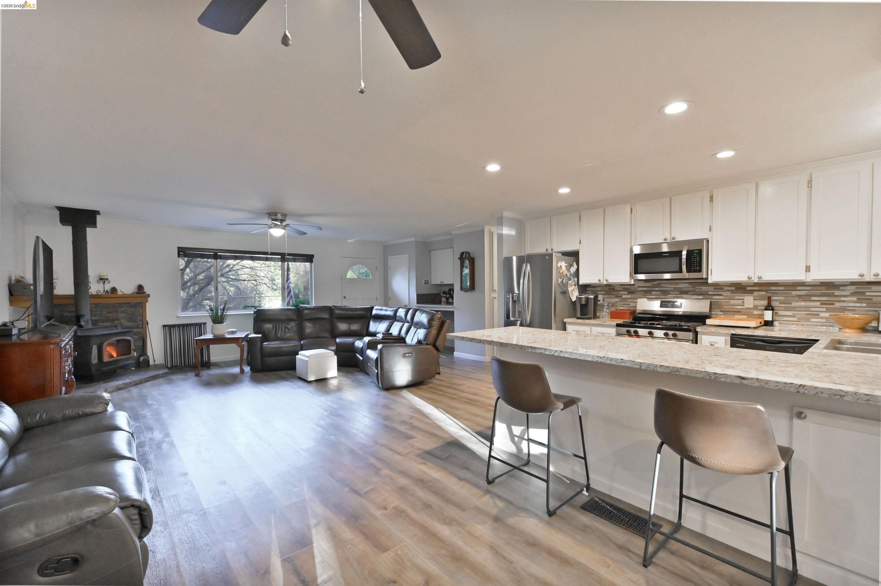 Detail Gallery Image 26 of 59 For 21410 Green Meadow Lane, Sonora,  CA 95370 - 3 Beds | 2 Baths