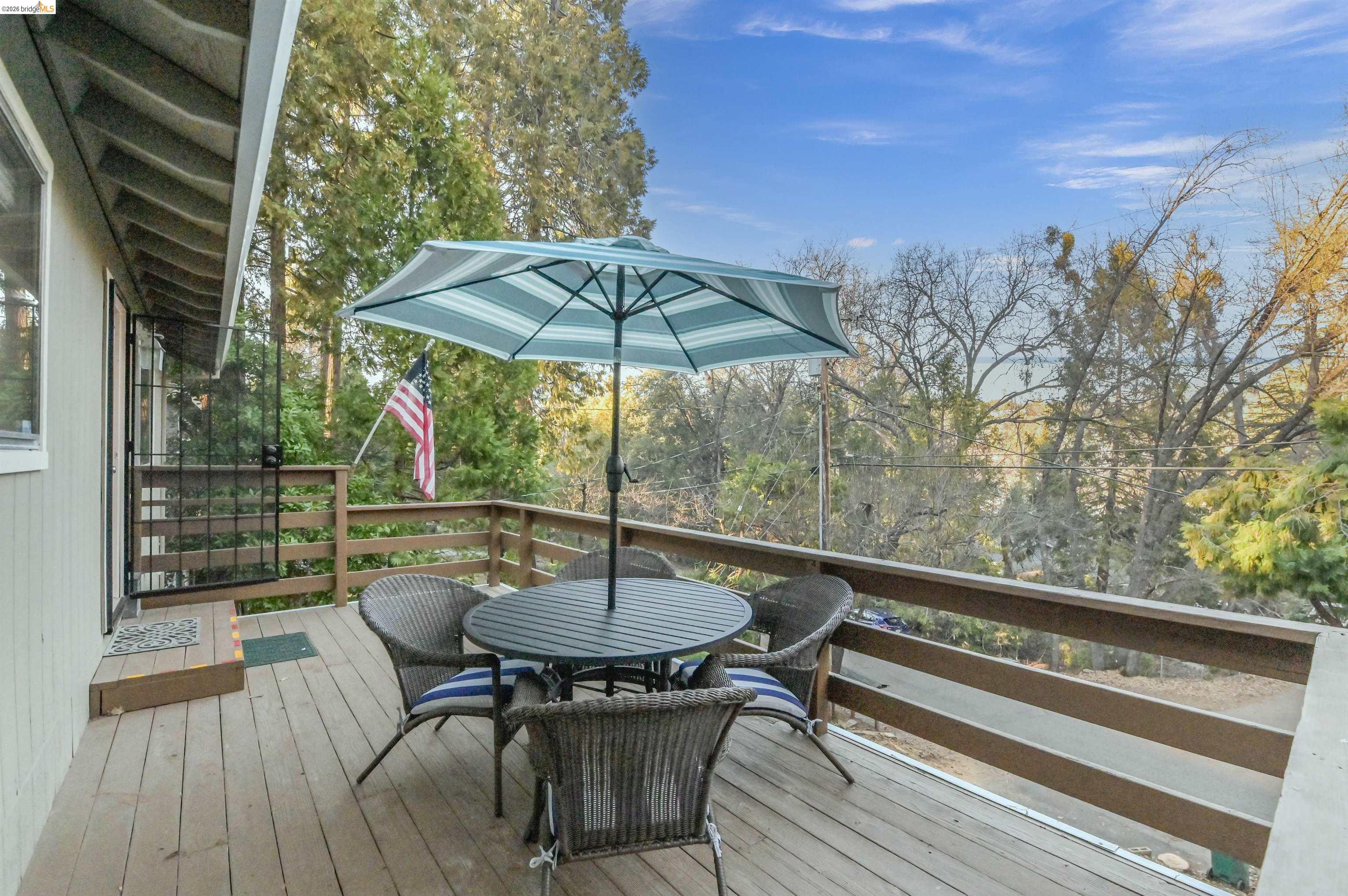 Detail Gallery Image 6 of 59 For 21410 Green Meadow Lane, Sonora,  CA 95370 - 3 Beds | 2 Baths