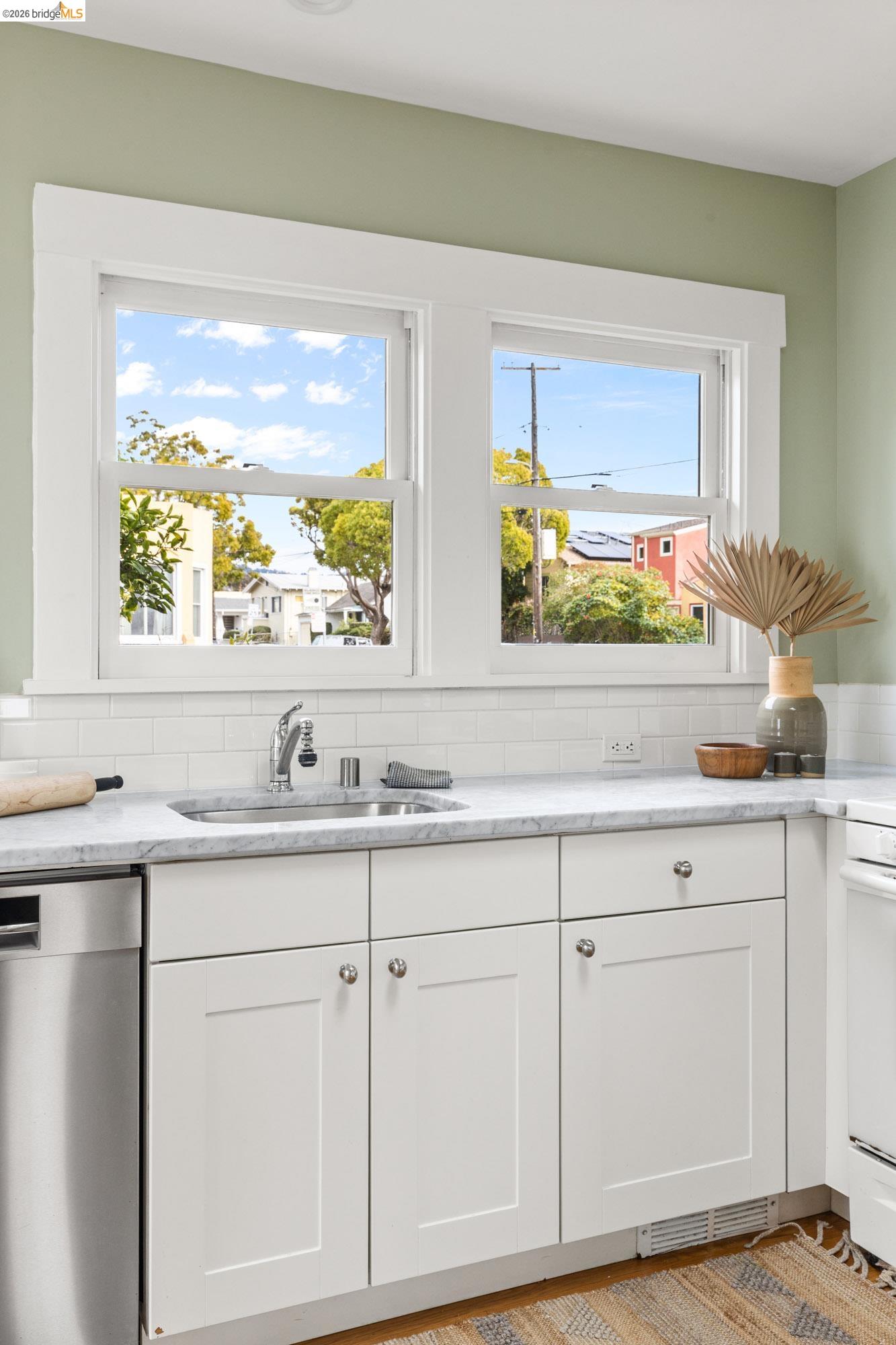 Detail Gallery Image 32 of 53 For 1261 Hearst Ave, Berkeley,  CA 94702 - 1 Beds | 1 Baths