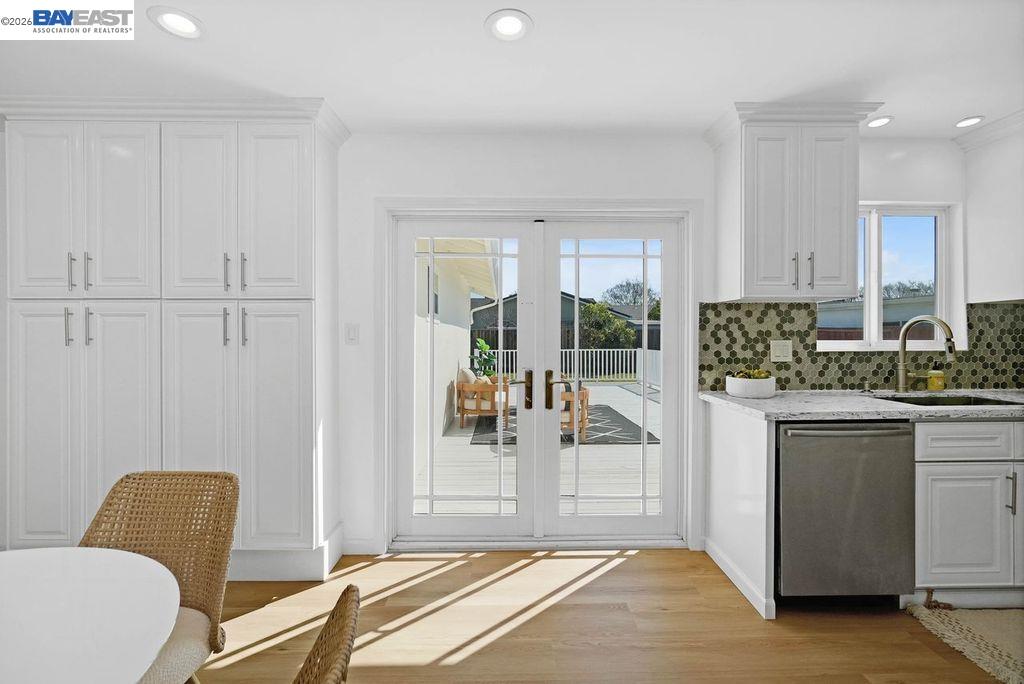 Detail Gallery Image 13 of 30 For 2038 Hartnell St, Union City,  CA 94587 - 4 Beds | 2 Baths