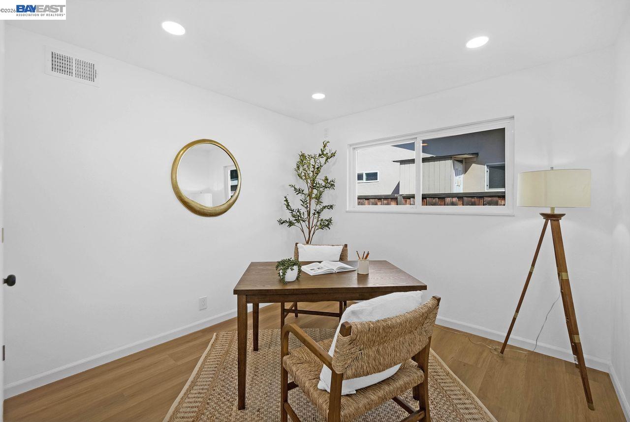 Detail Gallery Image 14 of 30 For 2038 Hartnell St, Union City,  CA 94587 - 4 Beds | 2 Baths