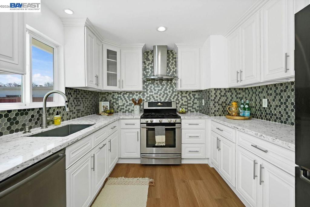 Detail Gallery Image 10 of 30 For 2038 Hartnell St, Union City,  CA 94587 - 4 Beds | 2 Baths