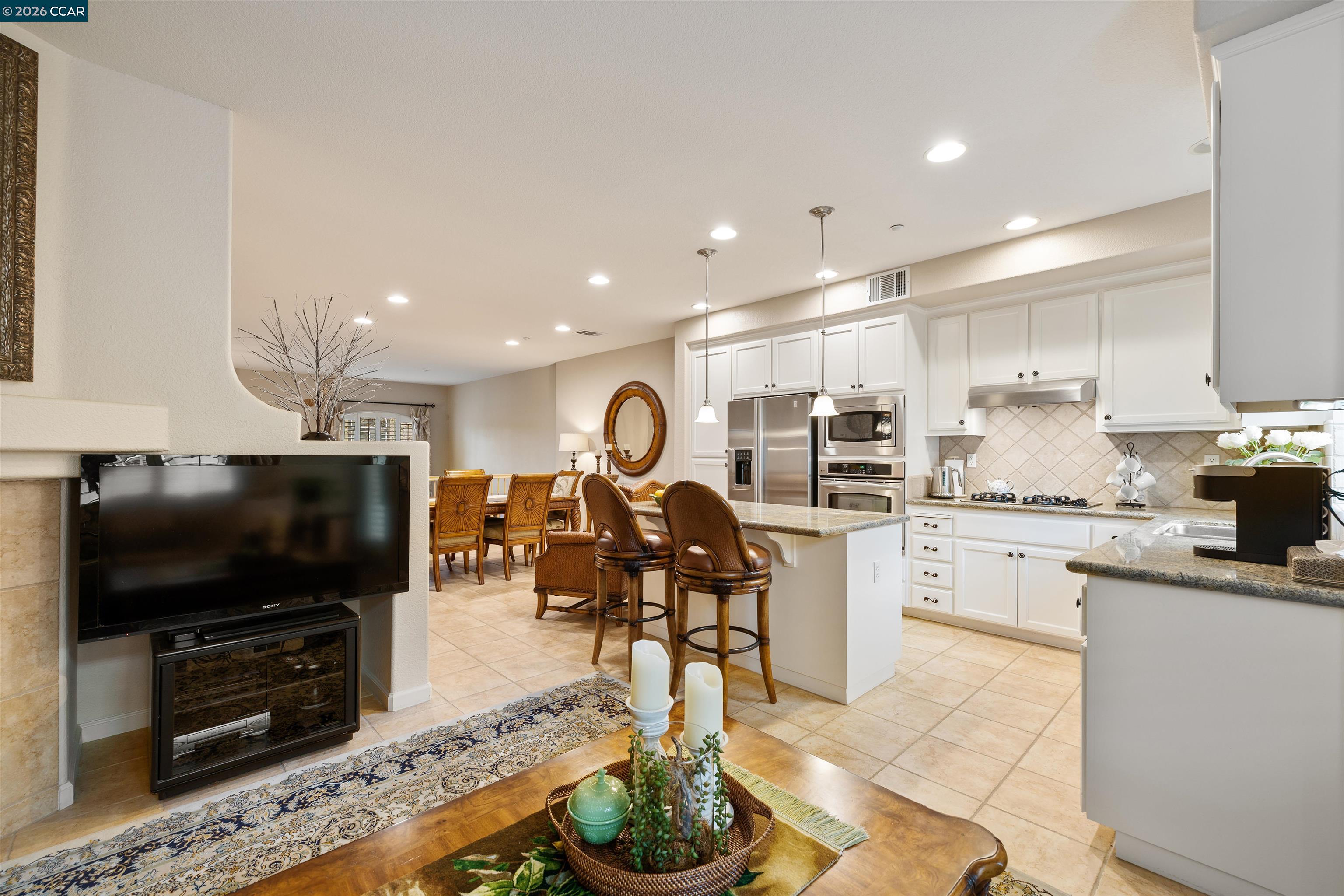 Photo #12: 41125376 Listing: Photo #12